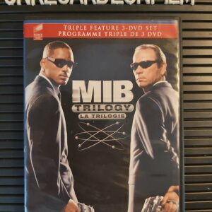 MIB LA TRILOGIE / MIB TRILOGY
Hommes en Noir & Hommes en Noir 2 & Hommes en Noir 3 / Men in Black (1997) & Men in Black II (2002) & Men in Black III (2012)