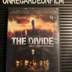L'Exclusion / The Divide (2011)