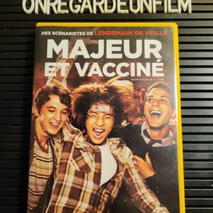 Majeur et Vacciné / 21 & Over (2013)