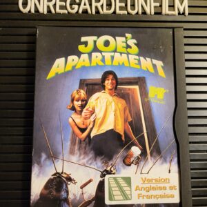 Bienvenue chez Joe / Joe's Apartment (1996)