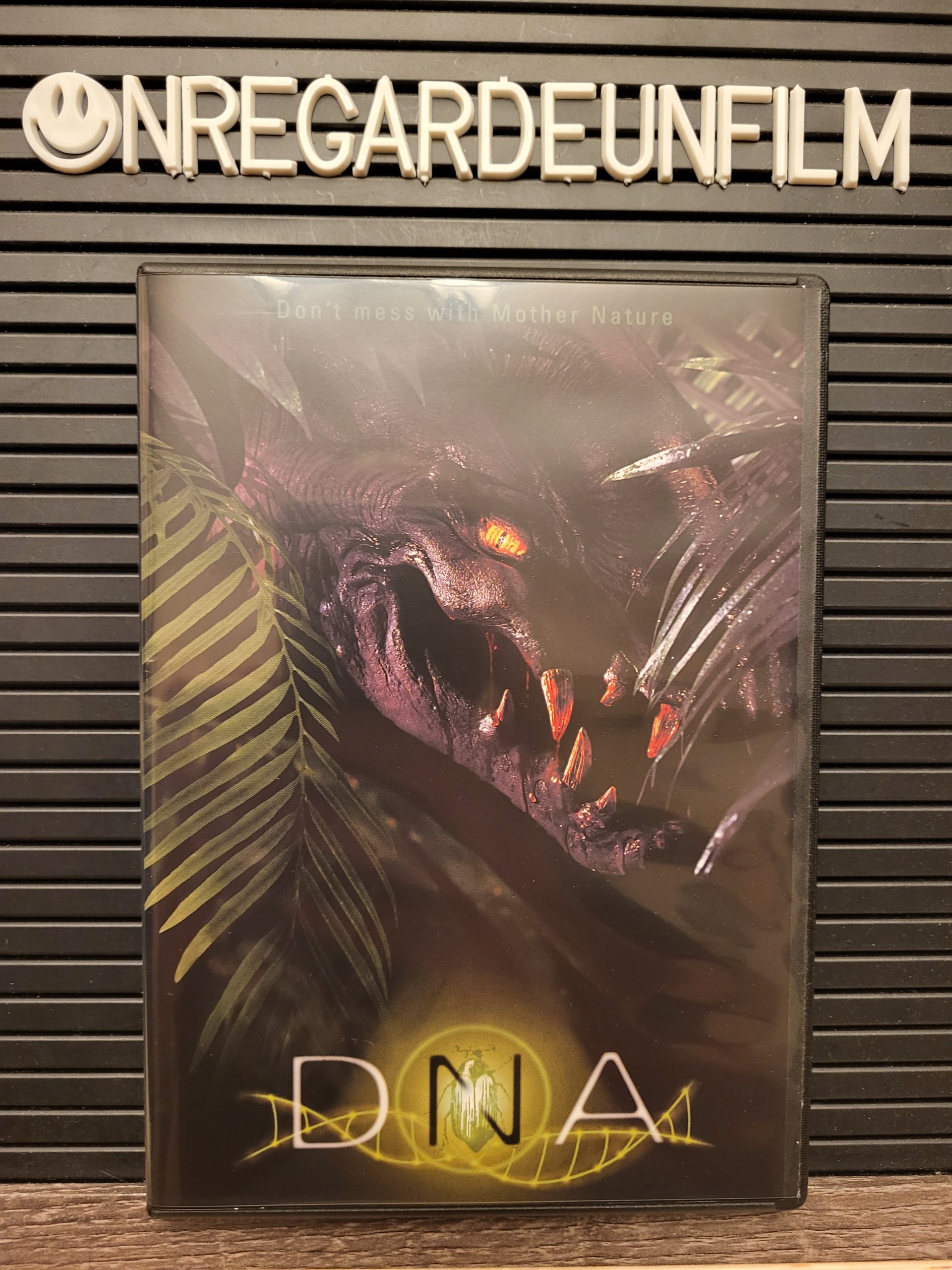 DNA (1996)
