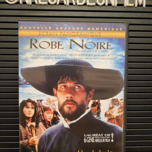 Robe Noire / Black Robe (1991)