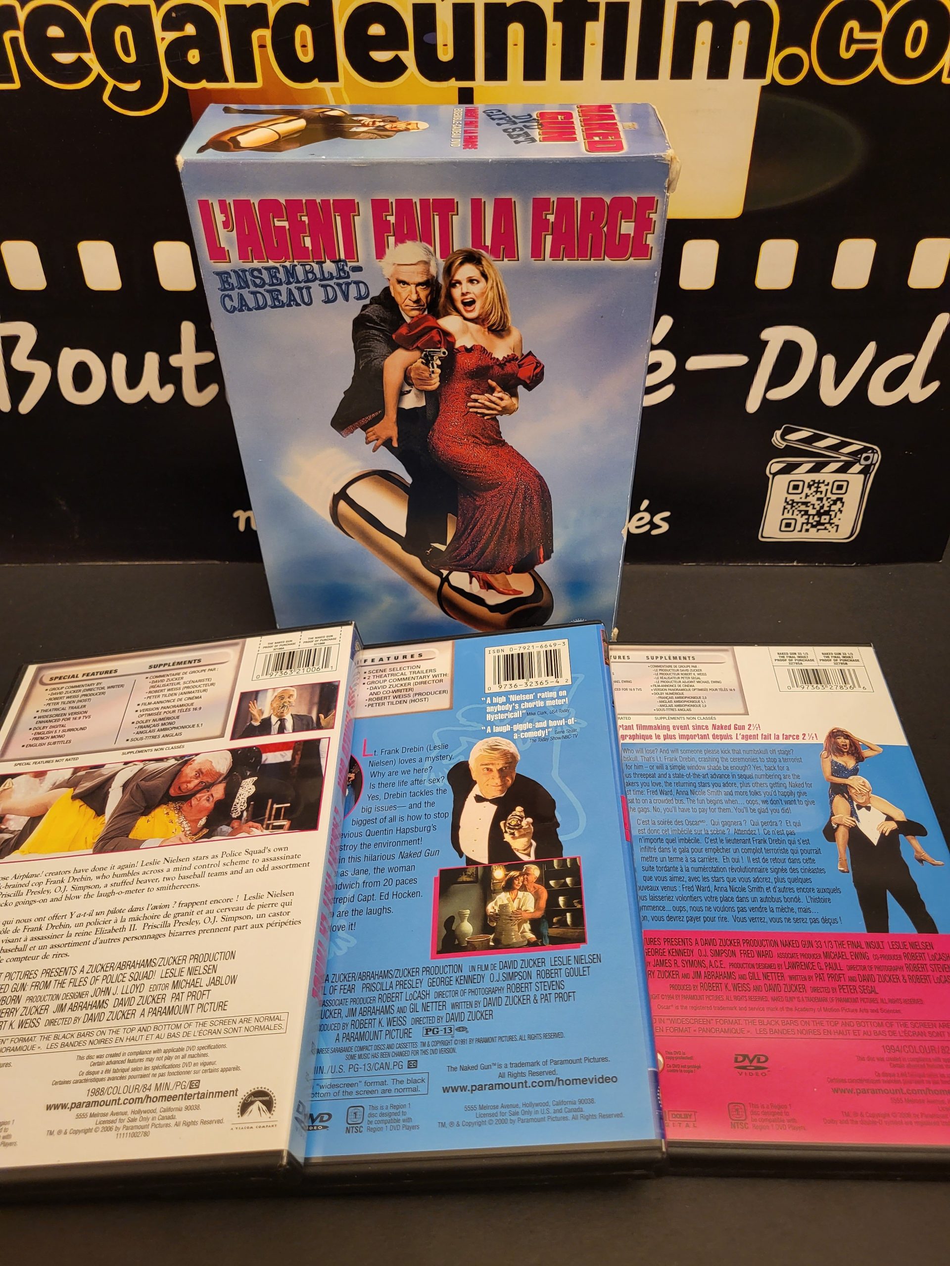 L'Agent fait la Farce & The Naked Gun 2½: The Smell of Fear & L'Agent fait la Farce 33 1/3: L'Insulte Finale / The Naked Gun: From the Files of Police Squad! (1988) & The Naked Gun 2½: The Smell of Fear (1991) & Naked Gun 33 1/3: The Final Insult (1995) – Image 4