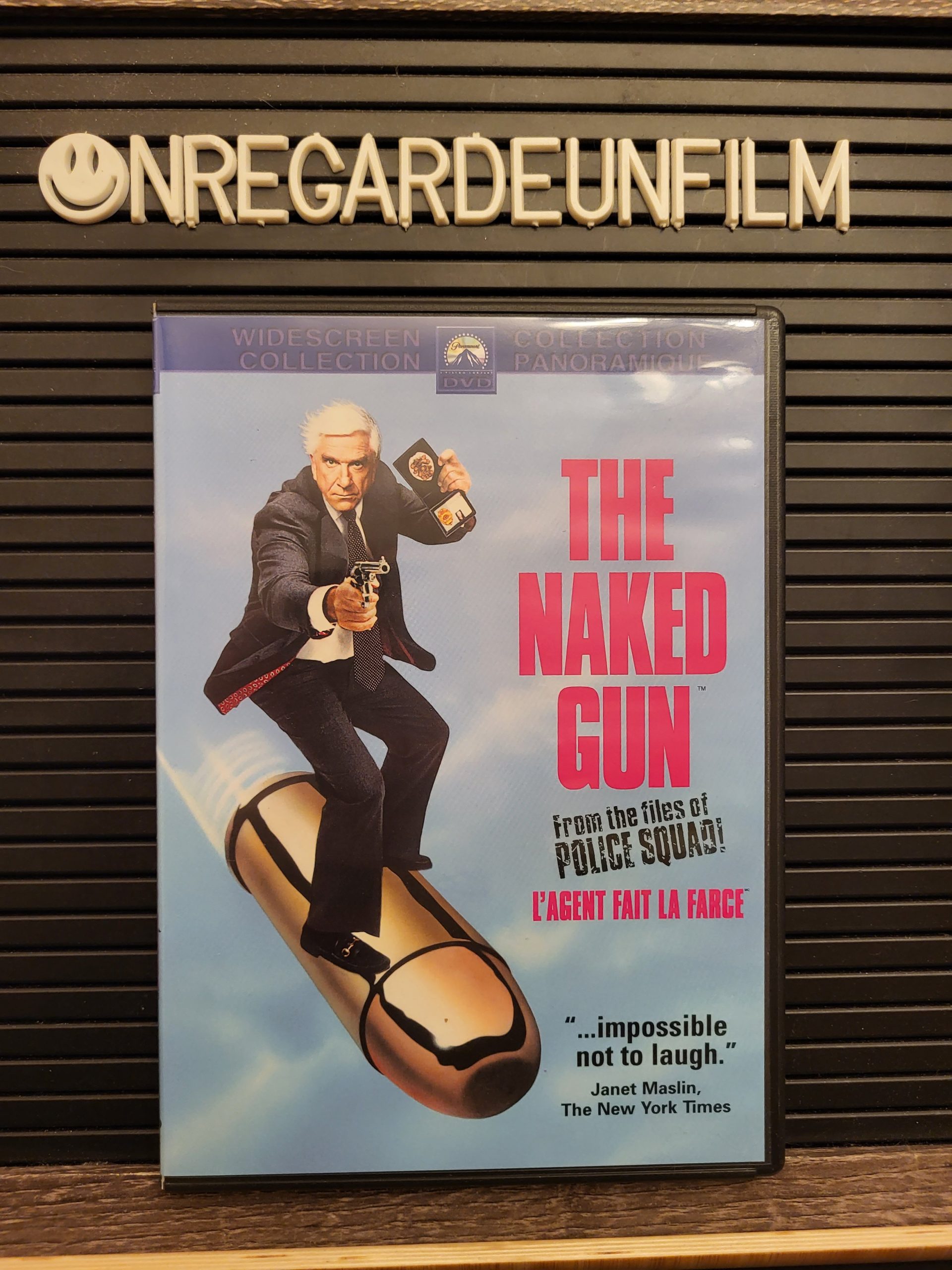 L'Agent fait la Farce & The Naked Gun 2½: The Smell of Fear & L'Agent fait la Farce 33 1/3: L'Insulte Finale / The Naked Gun: From the Files of Police Squad! (1988) & The Naked Gun 2½: The Smell of Fear (1991) & Naked Gun 33 1/3: The Final Insult (1995) – Image 5