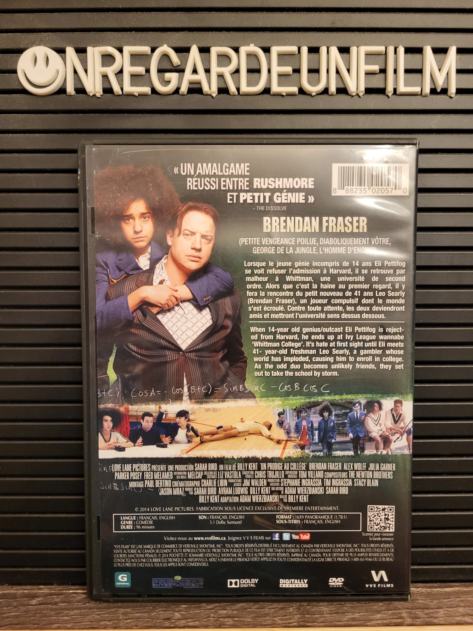 Un Prodige au Collège / HairBrained (2013) – Image 2