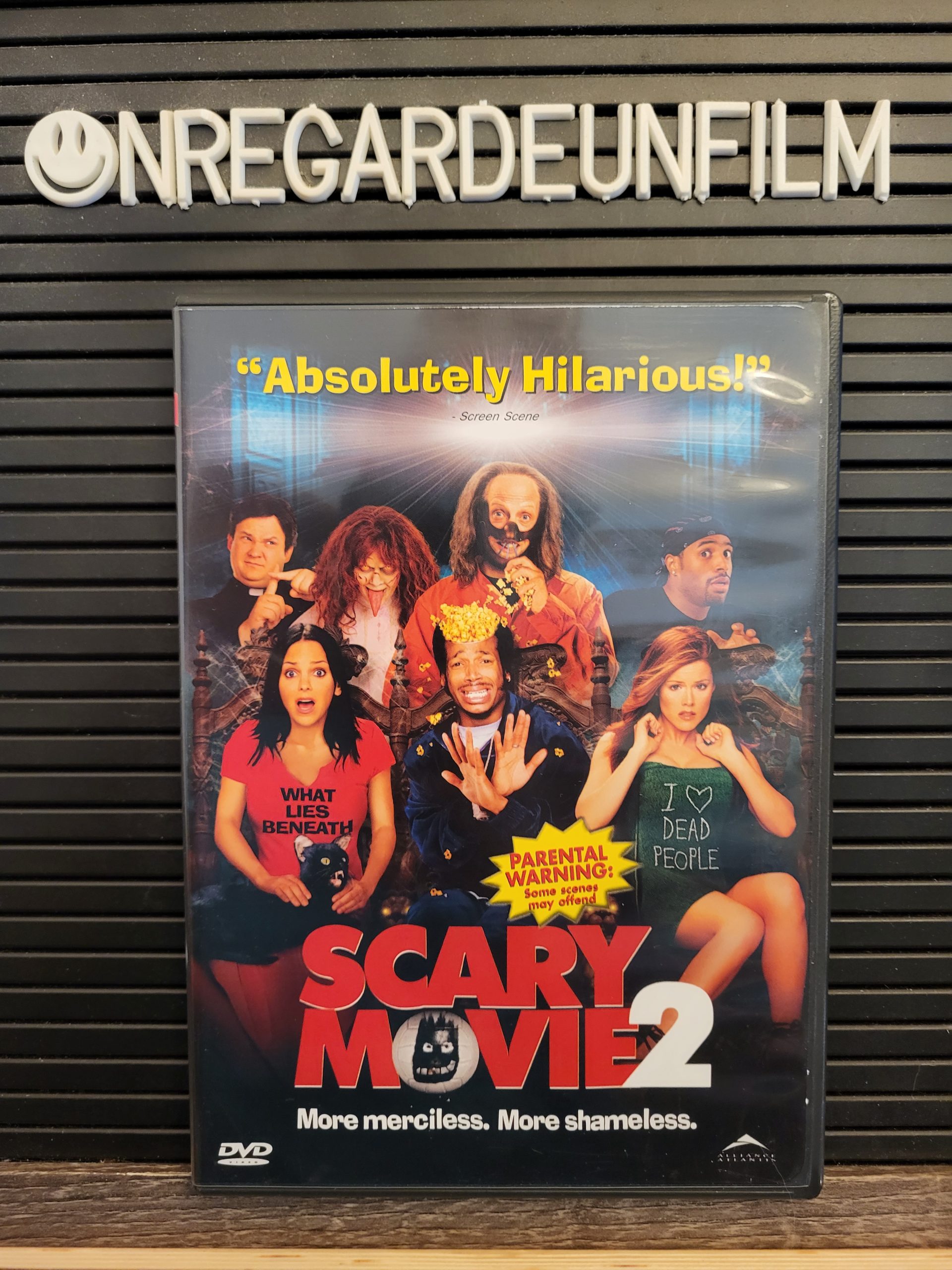 Film de Peur 2 / Scary Movie 2 (2001)