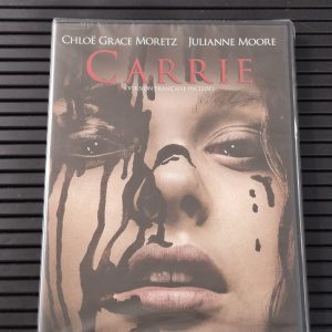 Carrie / Carrie (2013)