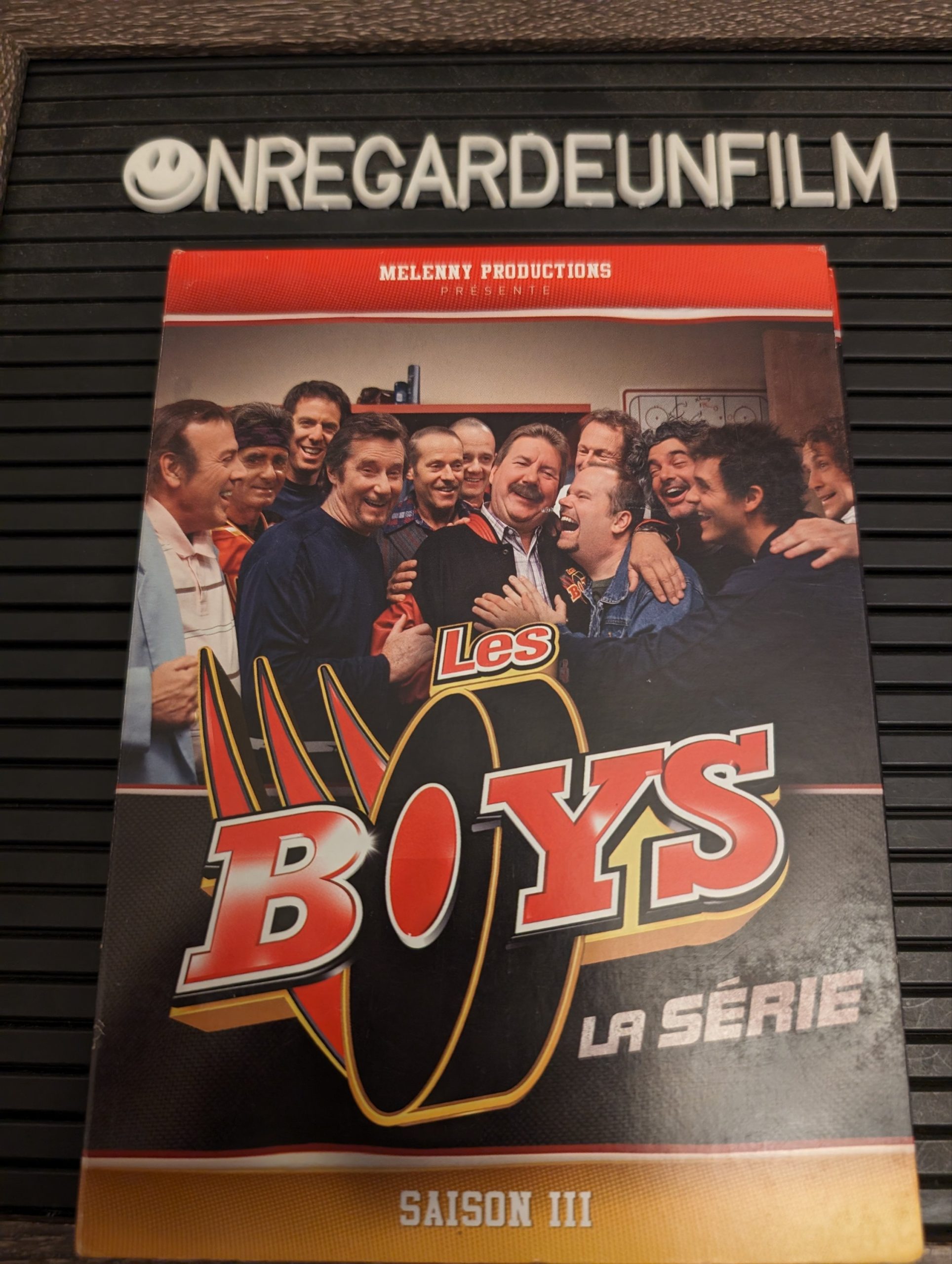 LES BOYS LA SÉRIE
Saison 1-2-3-4-5 (2007-2014) – Image 9