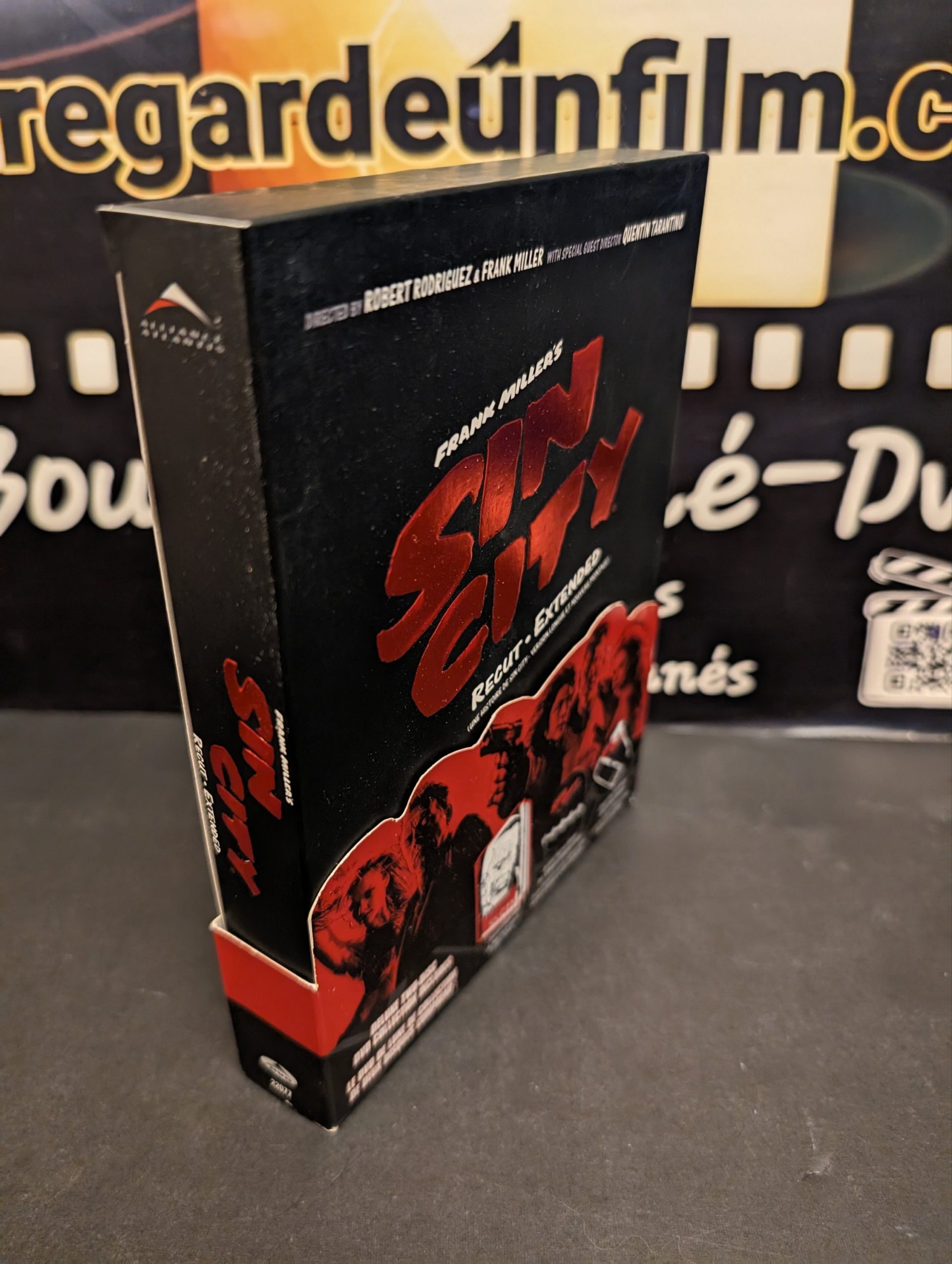 Une Histoire de Sin City / Sin City (2005)