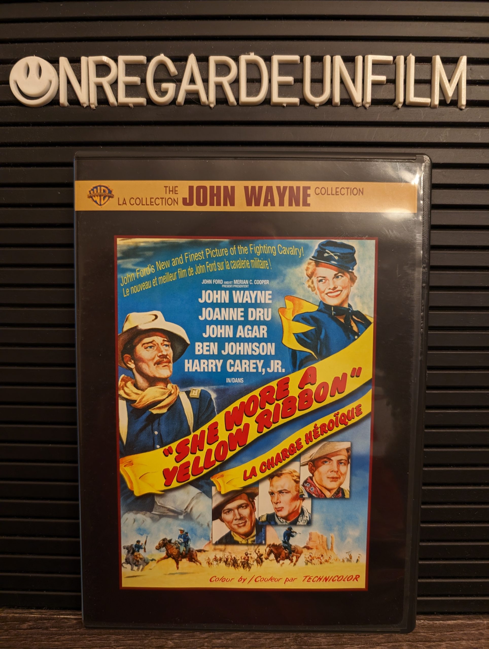 La Charge Héroïque (Elle Portait un Ruban Jaune) / She Wore a Yellow Ribbon (1949)