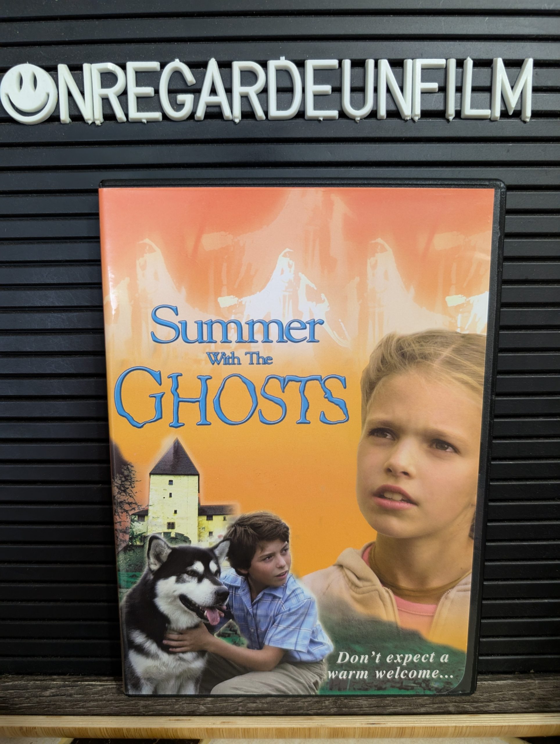 CONTES POUR TOUS
Summer with the Ghosts (2003)