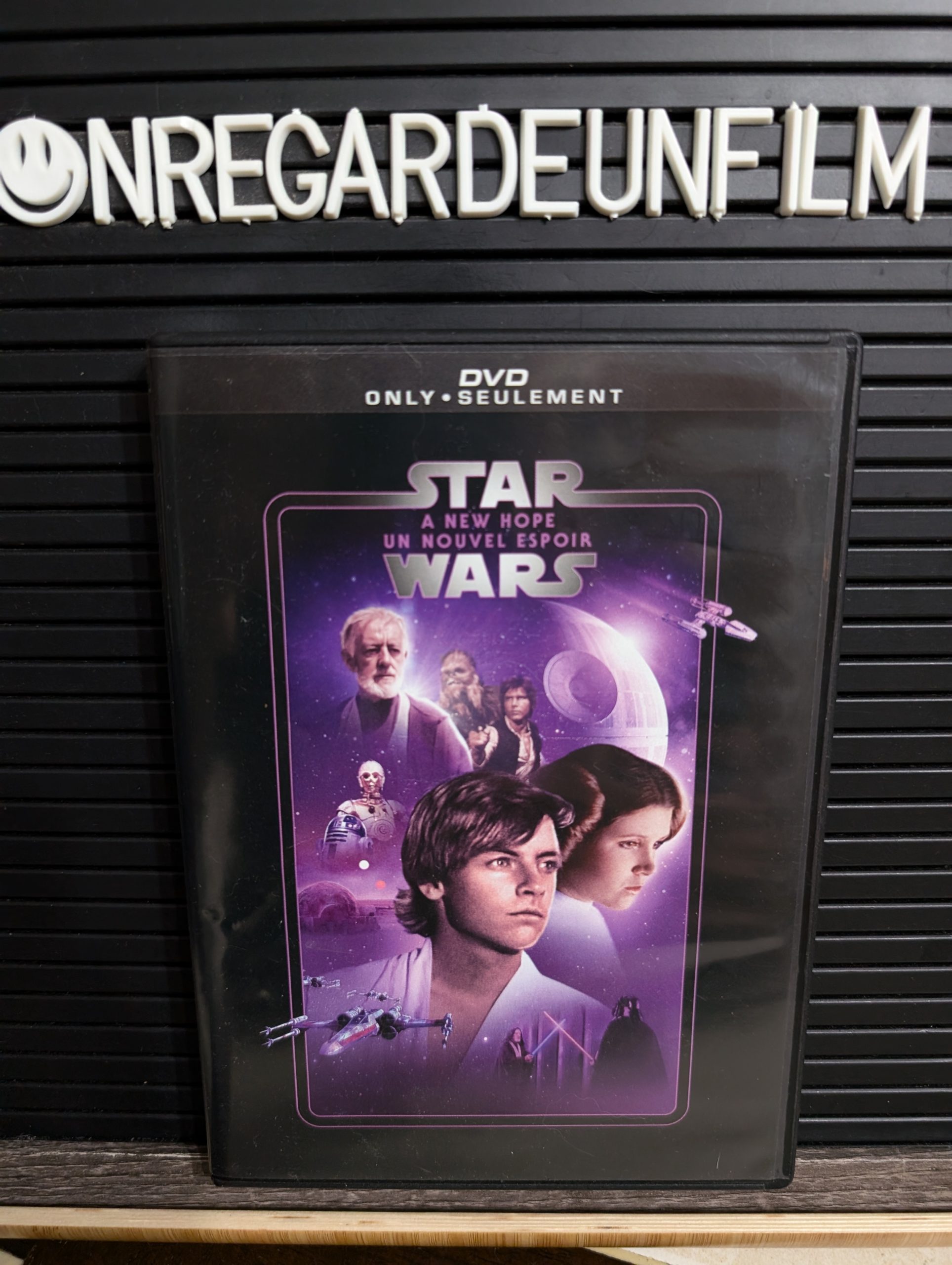 LA GUERRE DES ÉTOILES / STAR WARS
Un Nouvel Espoir / A New Hope (1977)