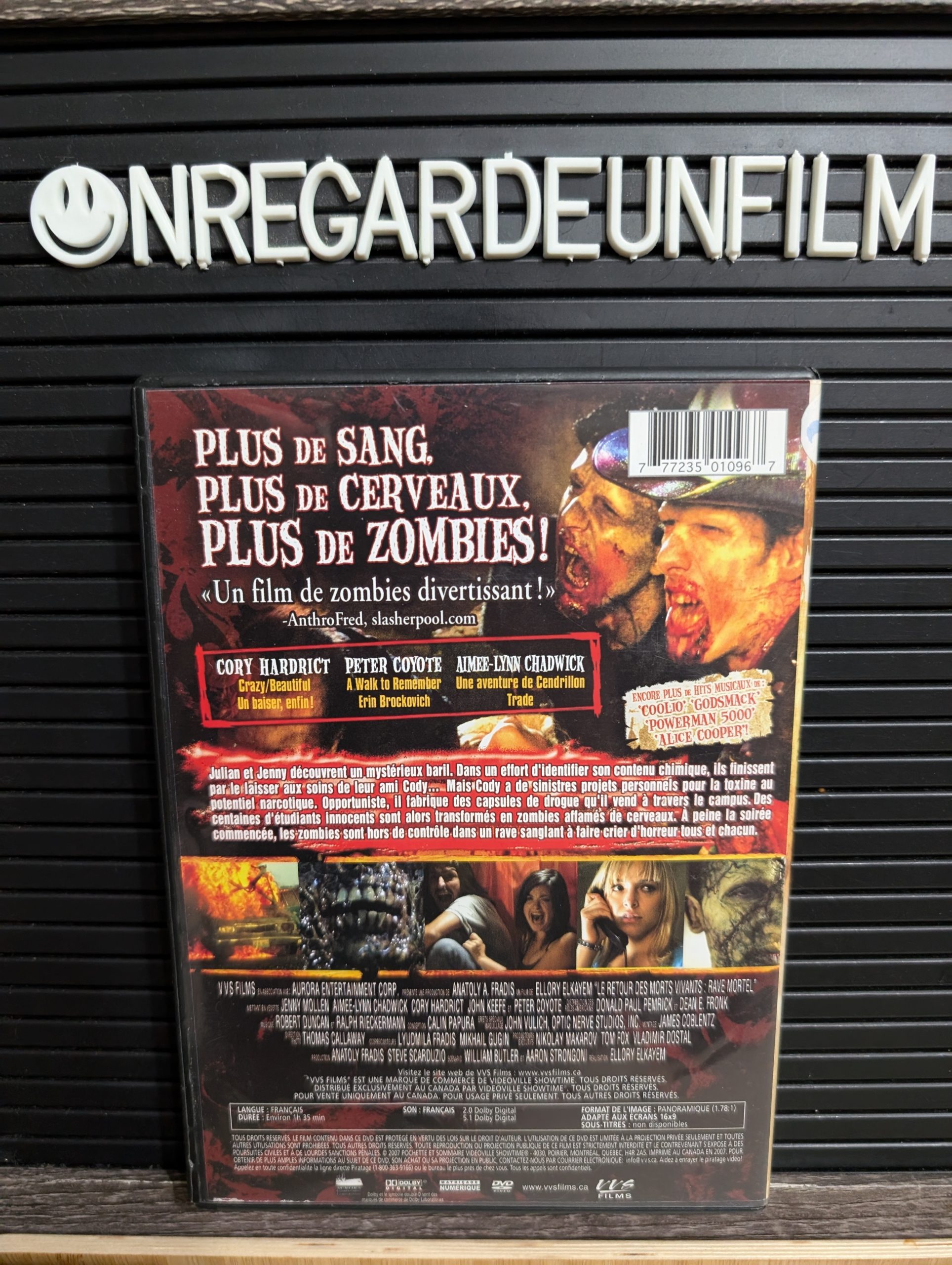 Le Retour des Morts Vivants 5: Rave Mortel / Return of the Living Dead: Rave to the Grave (2005) – Image 2