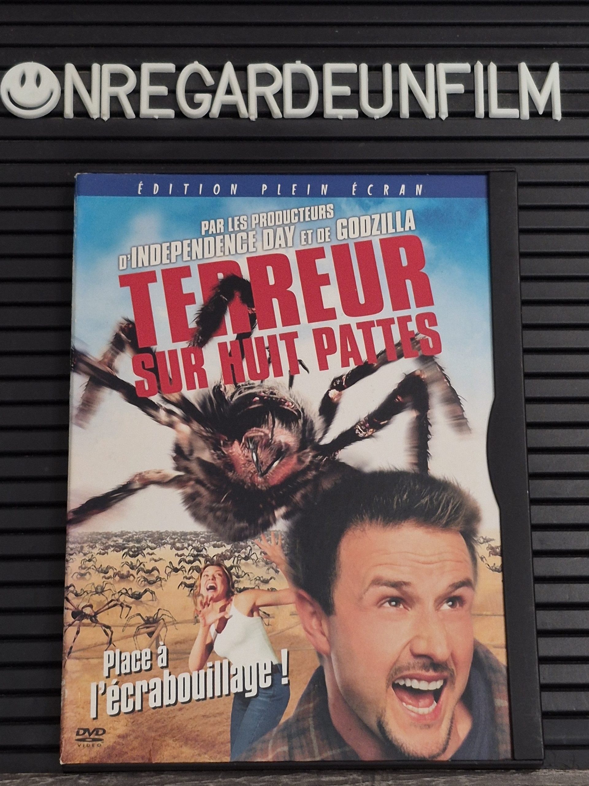 Terreur sur Huit Pattes / Eight Legged Freaks (2002)