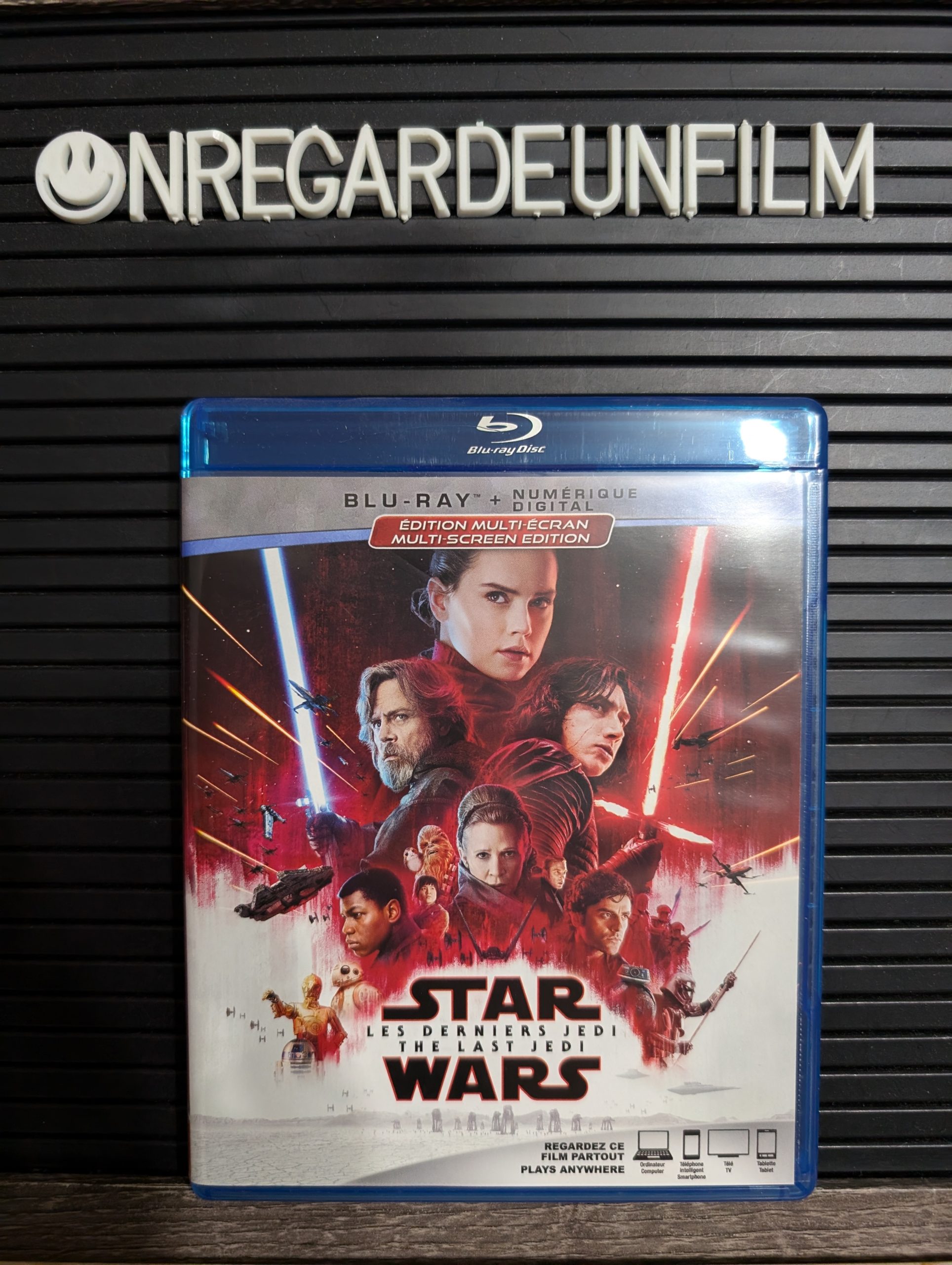 Star Wars: Les Derniers Jedi / Star Wars: Episode VIII - The Last Jedi (2017)