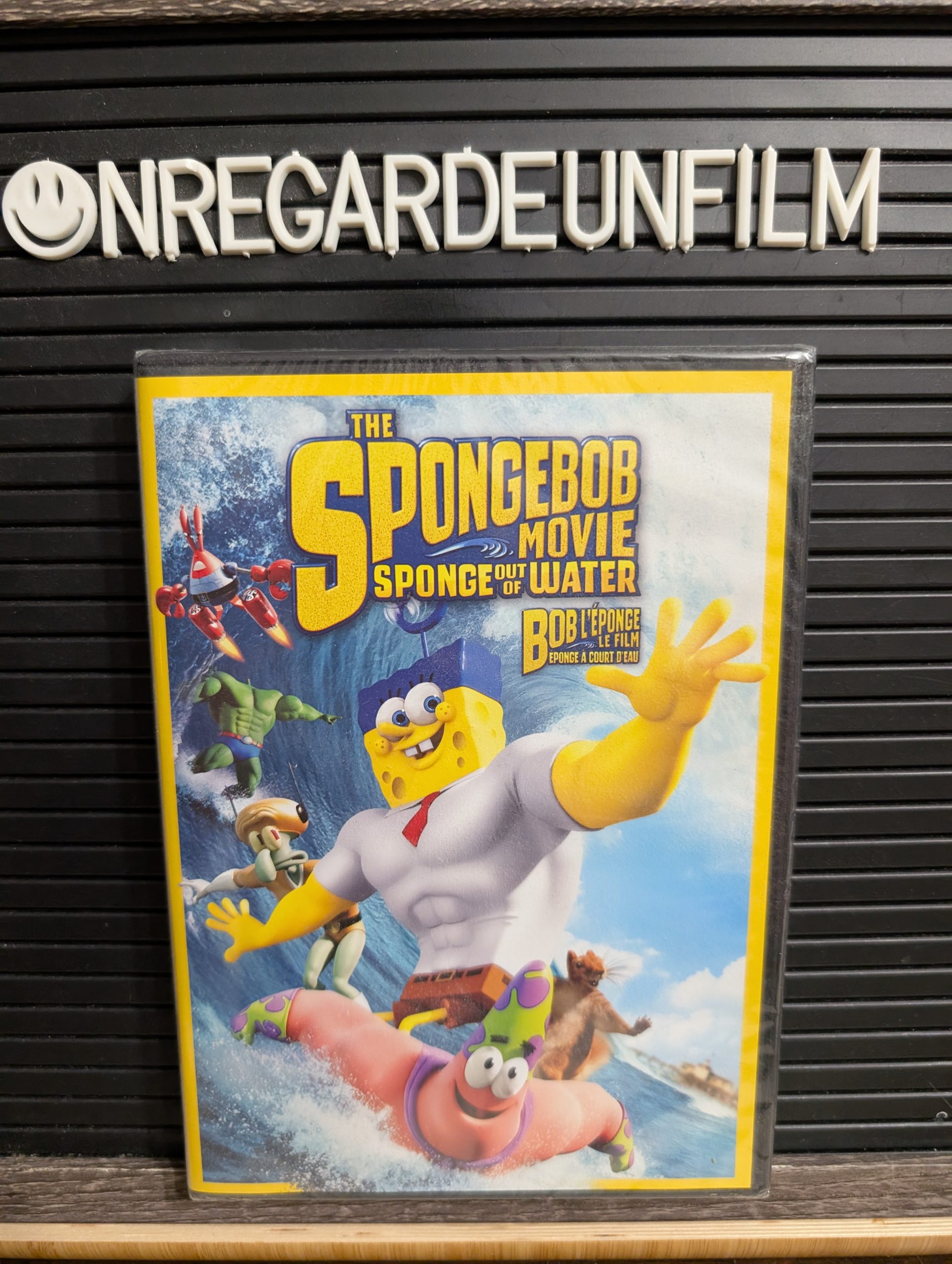 Bob l'Éponge. Le Film: Éponge à Court d'Eau / The SpongeBob Movie: Sponge Out of Water (2015)