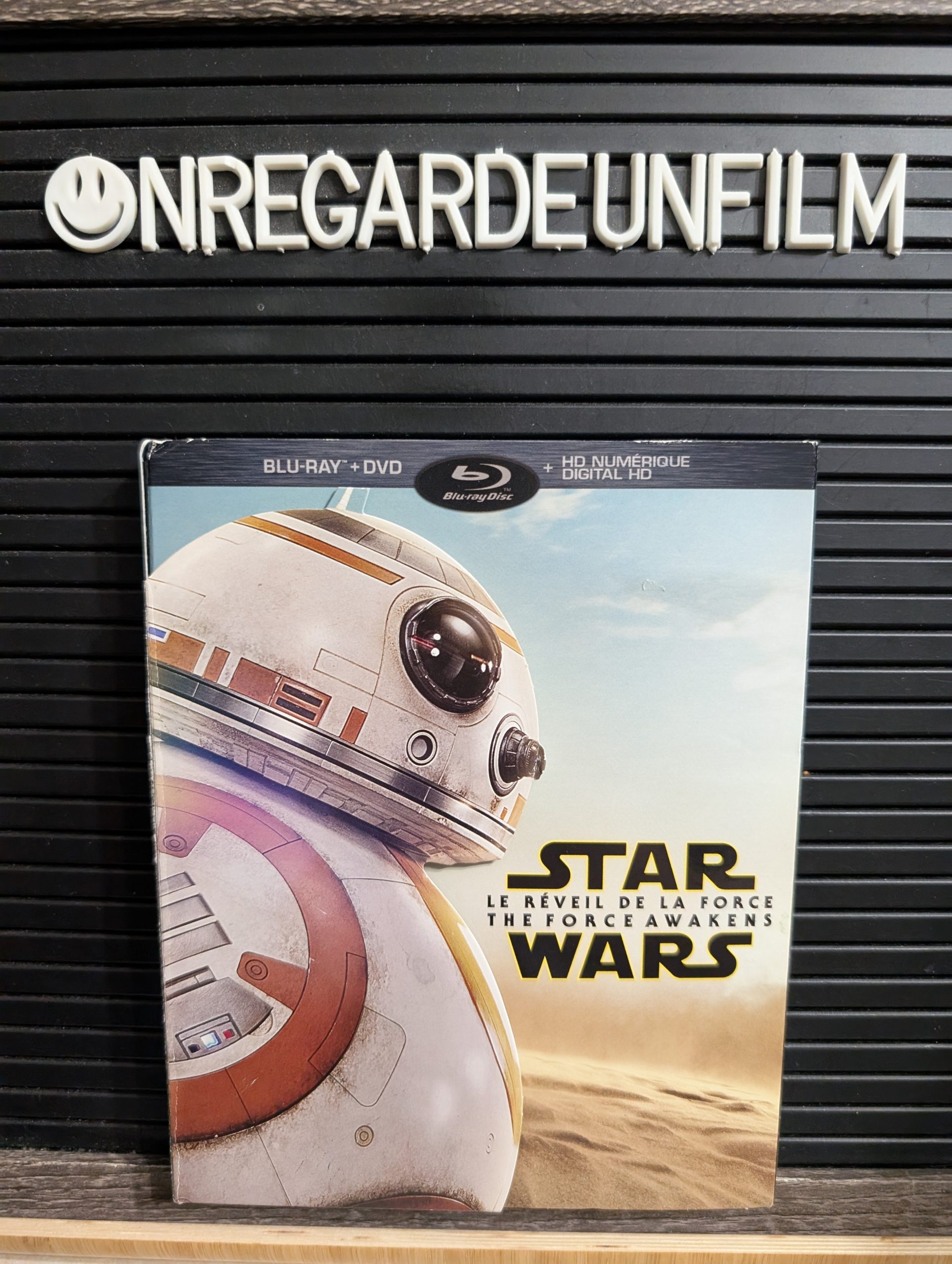 La Guerre des Étoiles VII - Le Réveil de la Force / Star Wars: Episode VII - The Force Awakens (2015)
