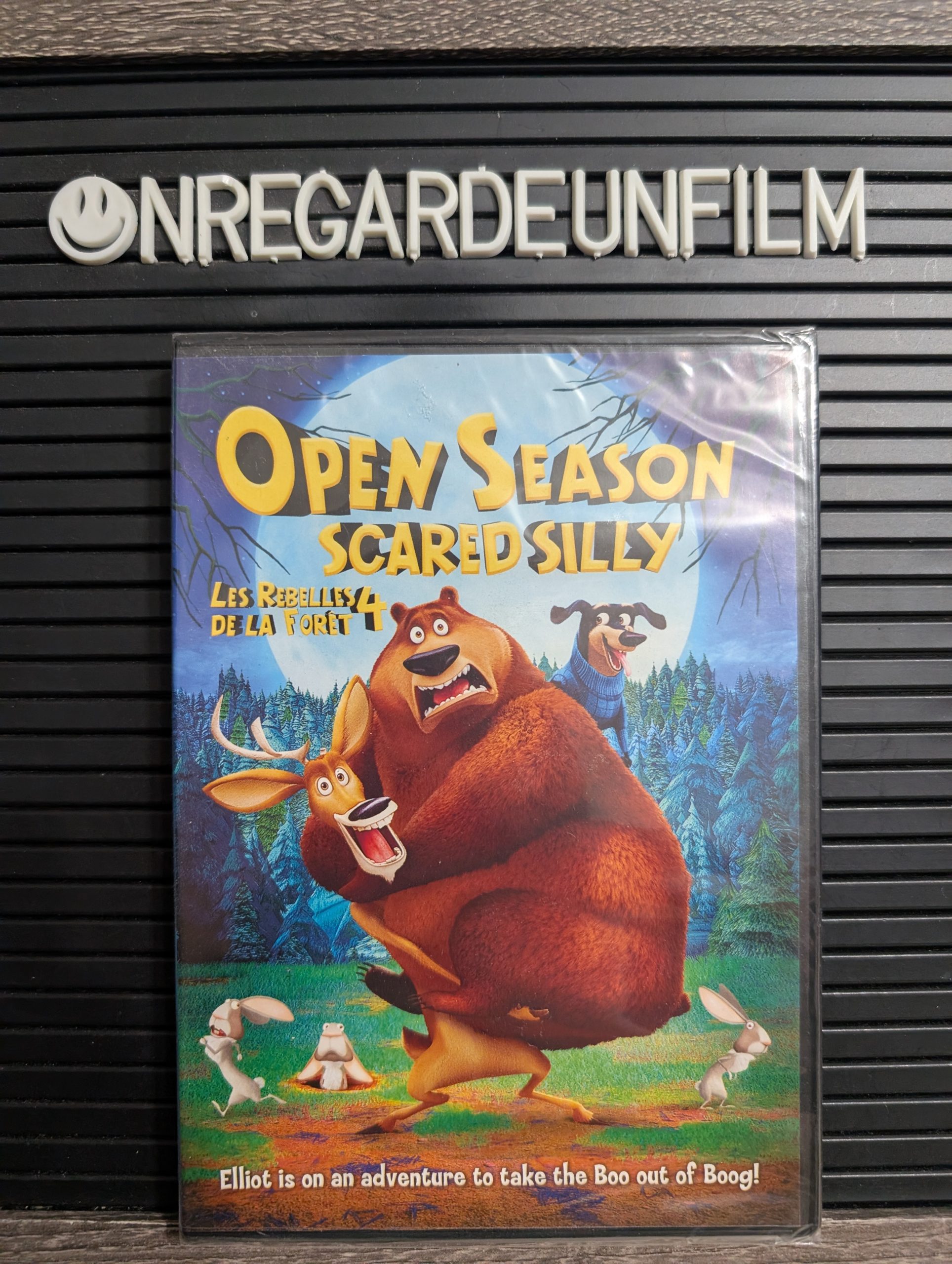 Les Rebelles de la Forêt 4 / Open Season: Scared Silly! (2015)