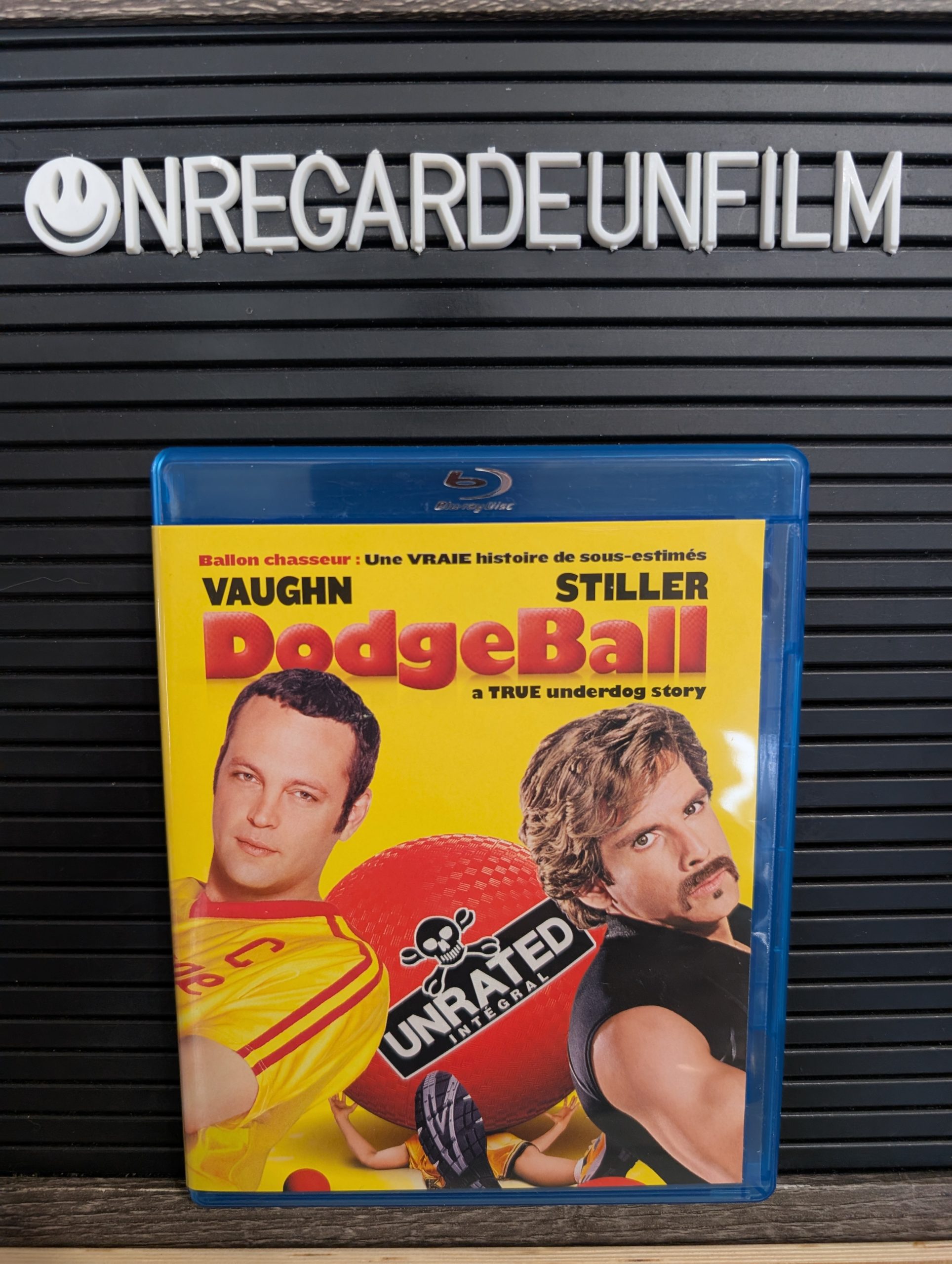 Ballon Chasseur - Une Vraie Histoire de Sous-Estimés / Dodgeball: A True Underdog Story (2004)
