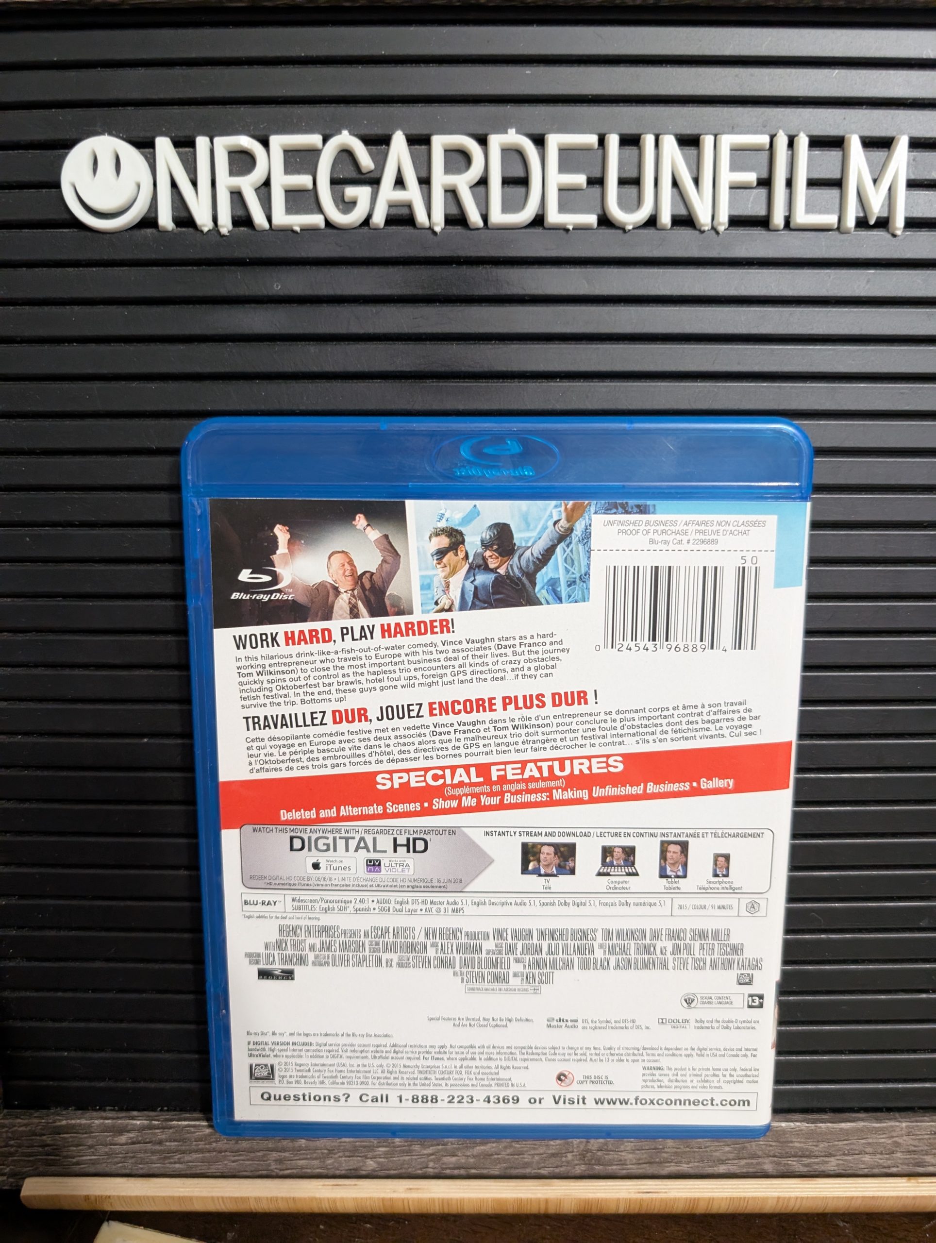 Affaires non Classées / Unfinished Business (2015) – Image 2