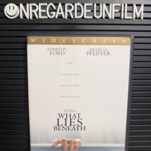 What Lies Beneath (2000)
