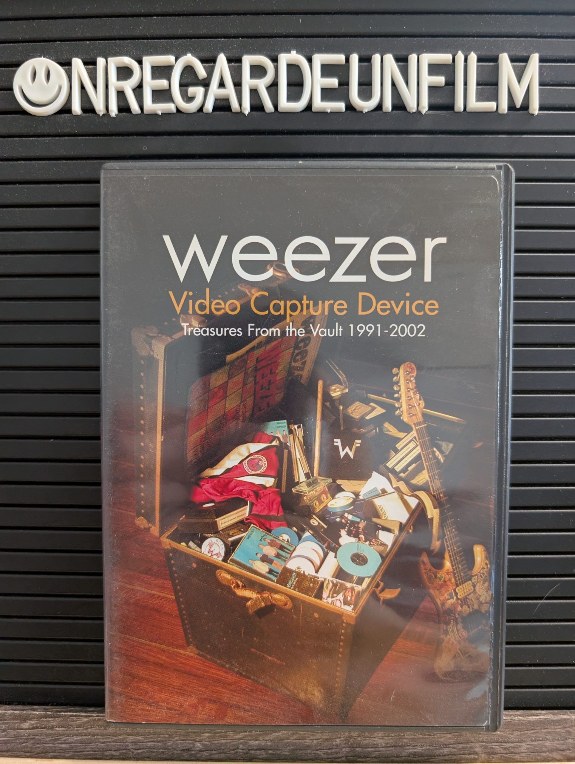 Weezer: Video Capture Device - Treasures from the Vault 1991-2002 (2004)