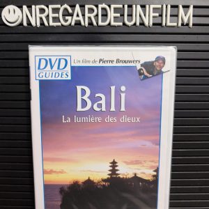 DVD GUIDES 
Bali. La Lumière des Dieux (2010)