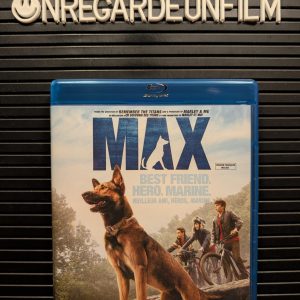 Max / Max (2015)