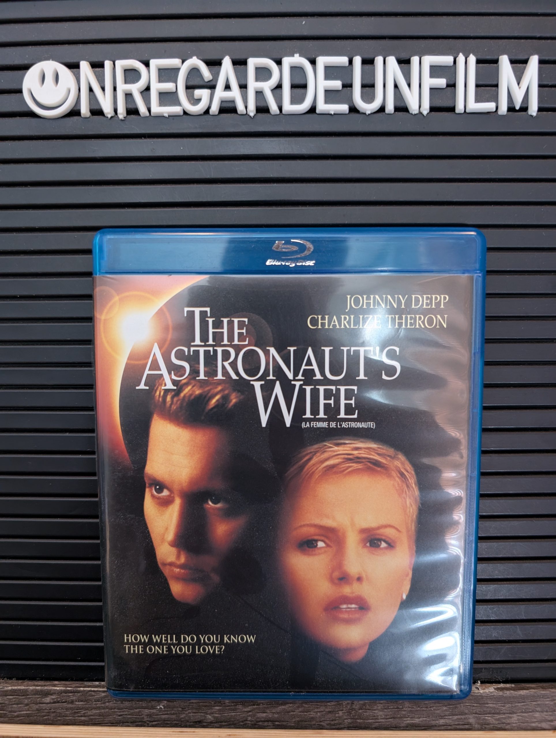 La Femme de l'Astronaute / The Astronaut's Wife (1999)