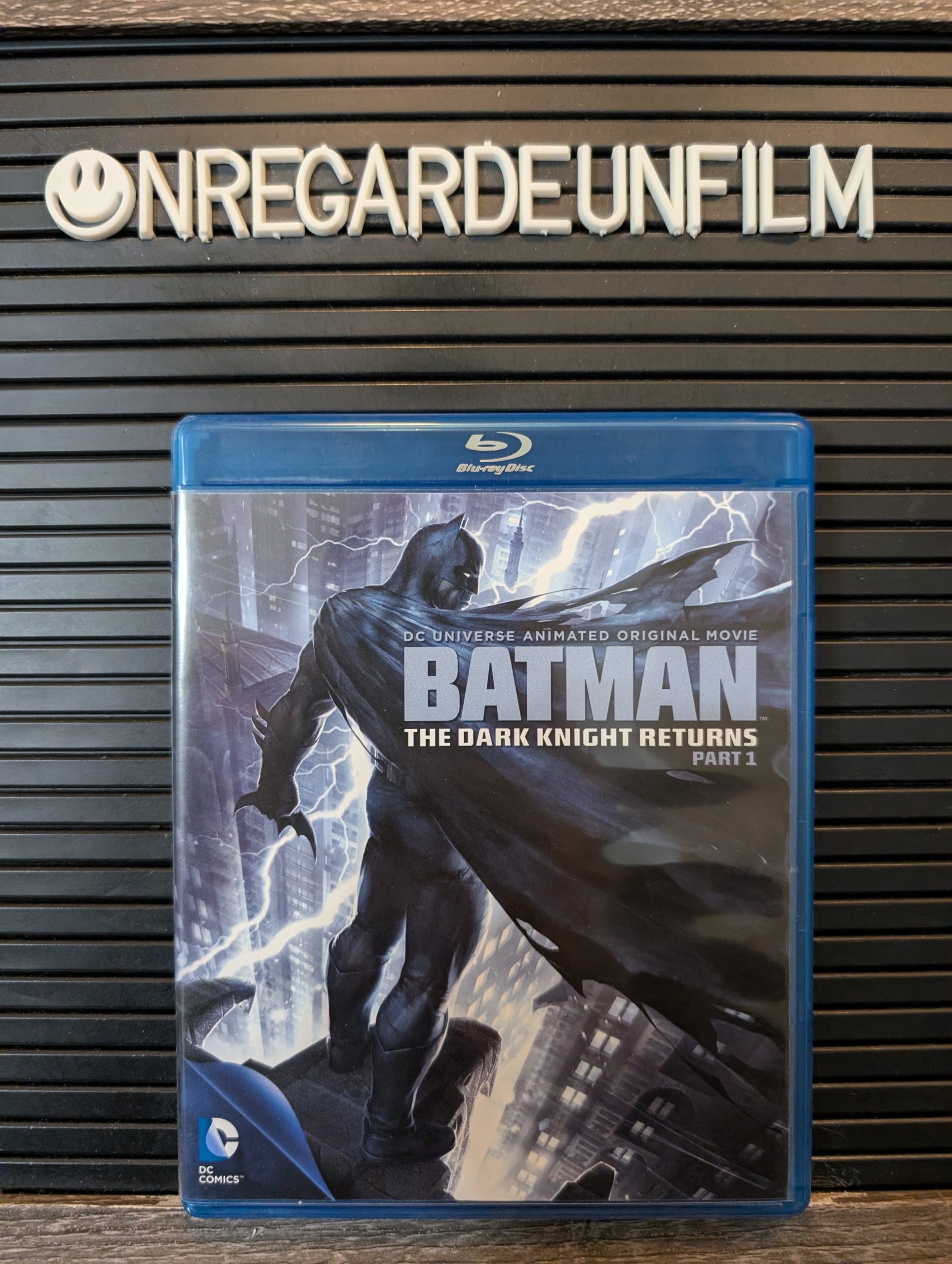 Batman: Le Retour du Chevalier Noir, Partie 1 / Batman: The Dark Knight Returns, Part 1 (2012)