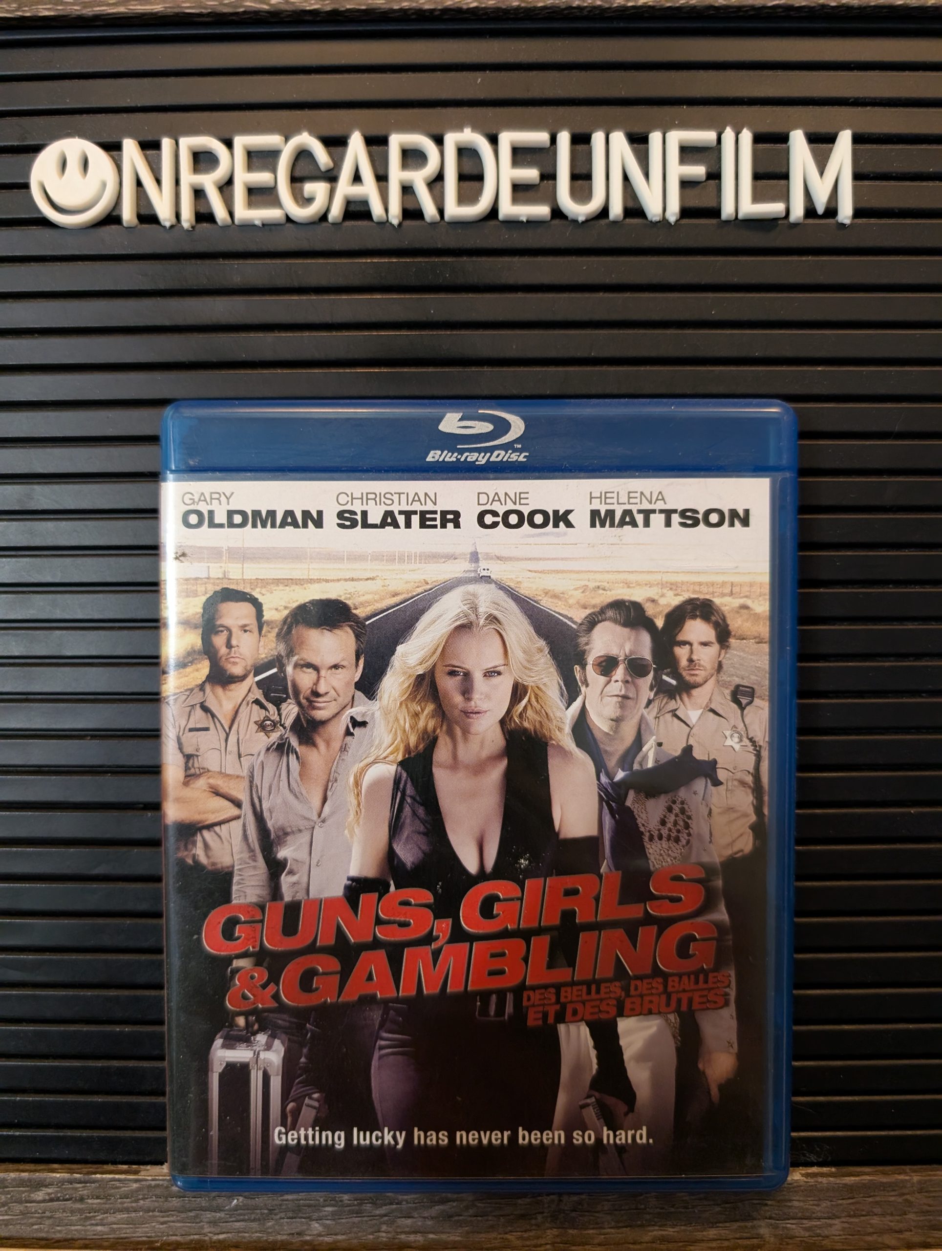 Des Belles, des Balles et des Brutes / Guns, Girls & Gambling (2012)
