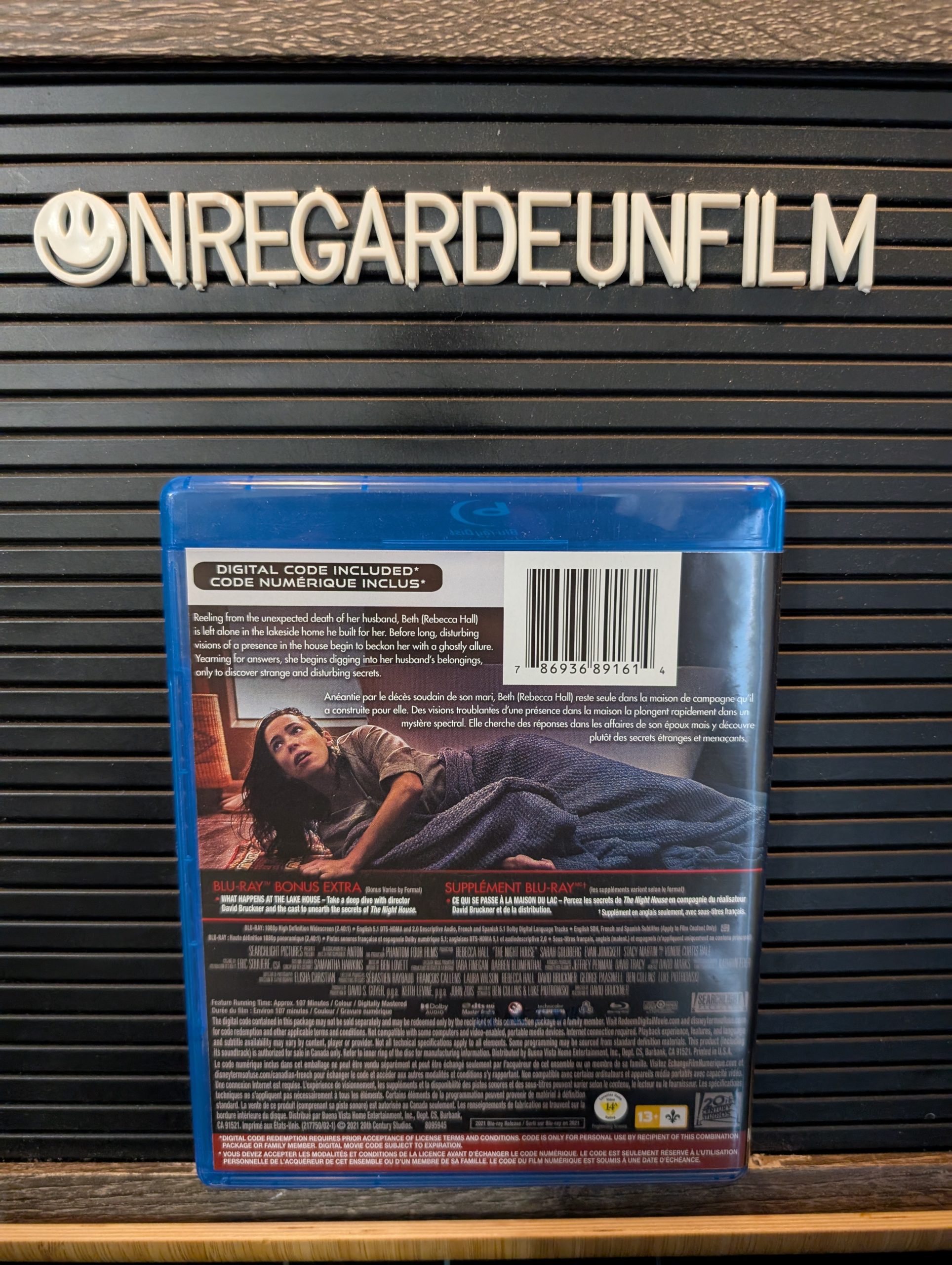 La Proie d'une Ombre / The Night House (2020) – Image 2
