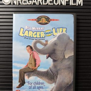 Plus Grand que Nature / Larger Than Life (1996)
