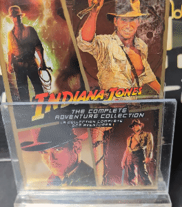 LES AVENTURES D'INDIANA JONES / THE ADVENTURES OF INDIANA JONES
Les Aventuriers de l'Arche Perdue & Indiana Jones et le Temple Maudit & Indiana Jones et la Dernière Croisade & Indiana Jones et le Royaume du Crâne de Cristal / Raiders of the Lost Ark (1981) & Indiana Jones and the Temple of Doom (1984) & Indiana Jones and the Last Crusade (1989) & Indiana Jones and the Kingdom of the Crystal Skull (2008)