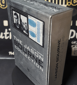 JASON BOURNE COLLECTION 
La Mémoire dans la Peau & La Mort dans la Peau & La Vengeance dans la Peau / The Bourne Identity (2002) & The Bourne Supremacy (2004) & The Bourne Ultimatum (2007)