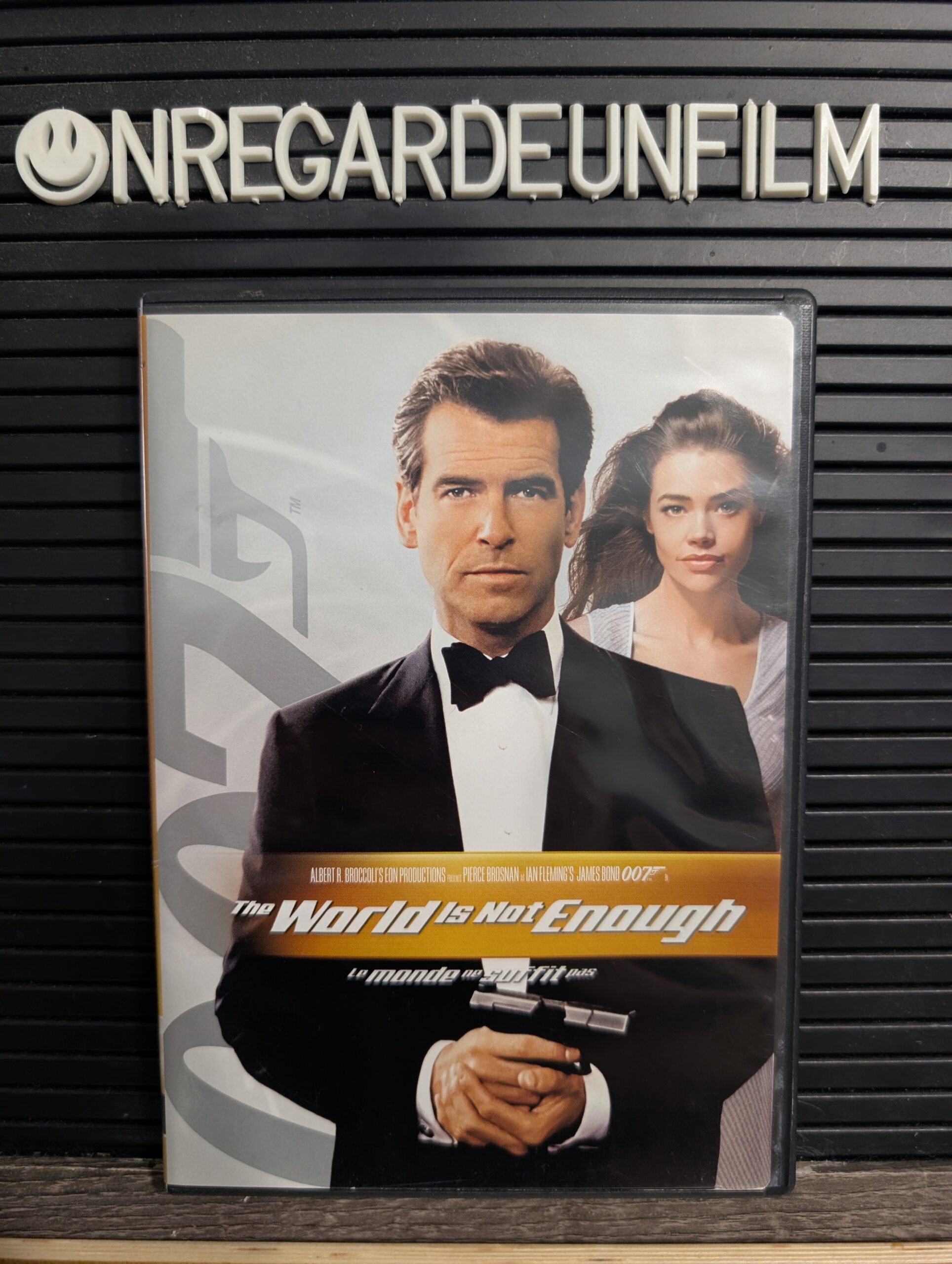 007 Le Monde ne Suffit pas / 007 The World Is Not Enough (1999)