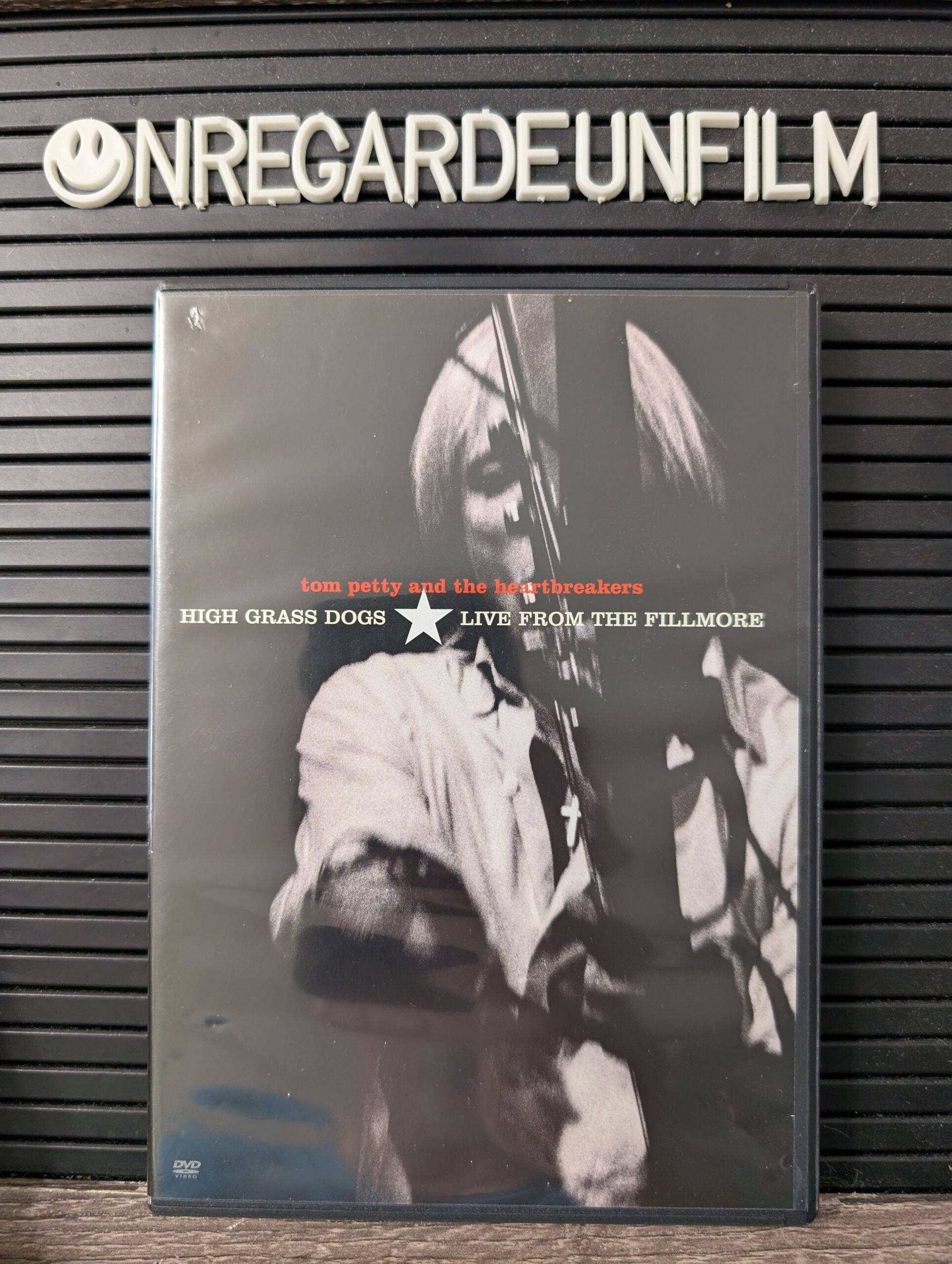 Tom Petty and the Heartbreakers: High Grass Dogs, Live from the Fillmore (1999)