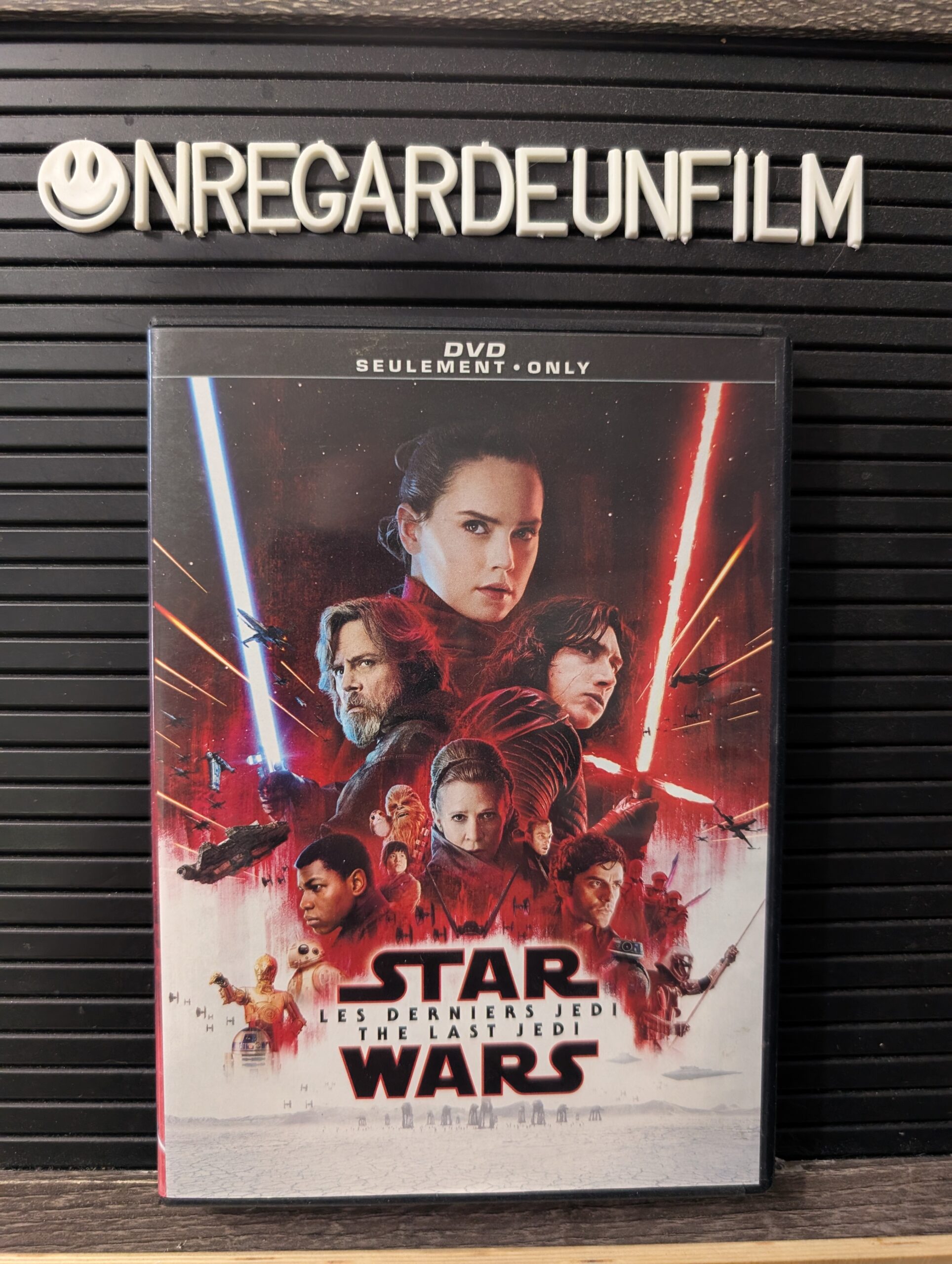 Star Wars: Les Derniers Jedi / Star Wars: Episode VIII - The Last Jedi (2017)