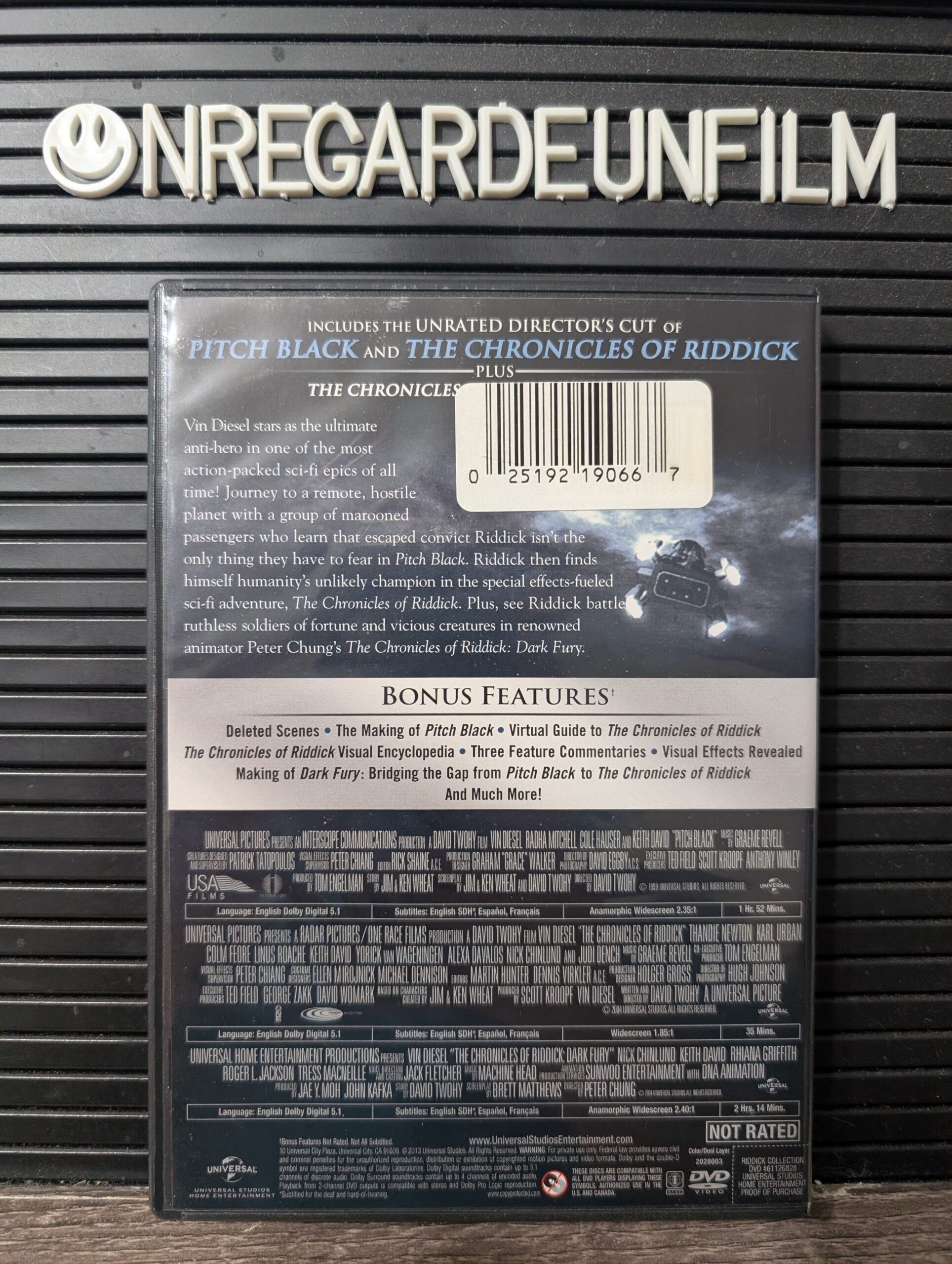 RIDDICK TRILOGY
Pitch Black (2000) & The Chronicles of Riddick (2004) & Dark Fury (2004) – Image 2