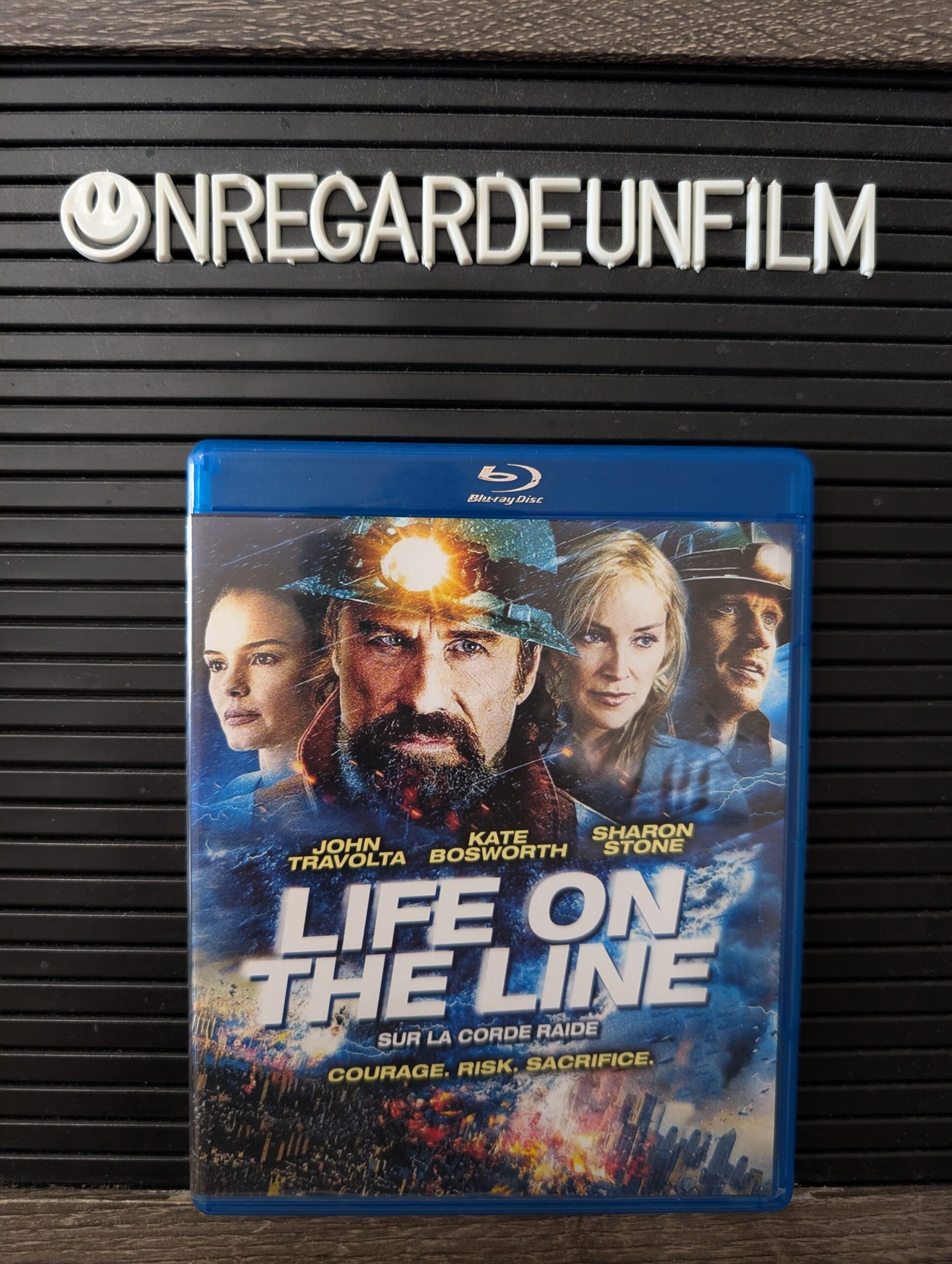 Sur la Corde Raide / Life on the Line (2015)