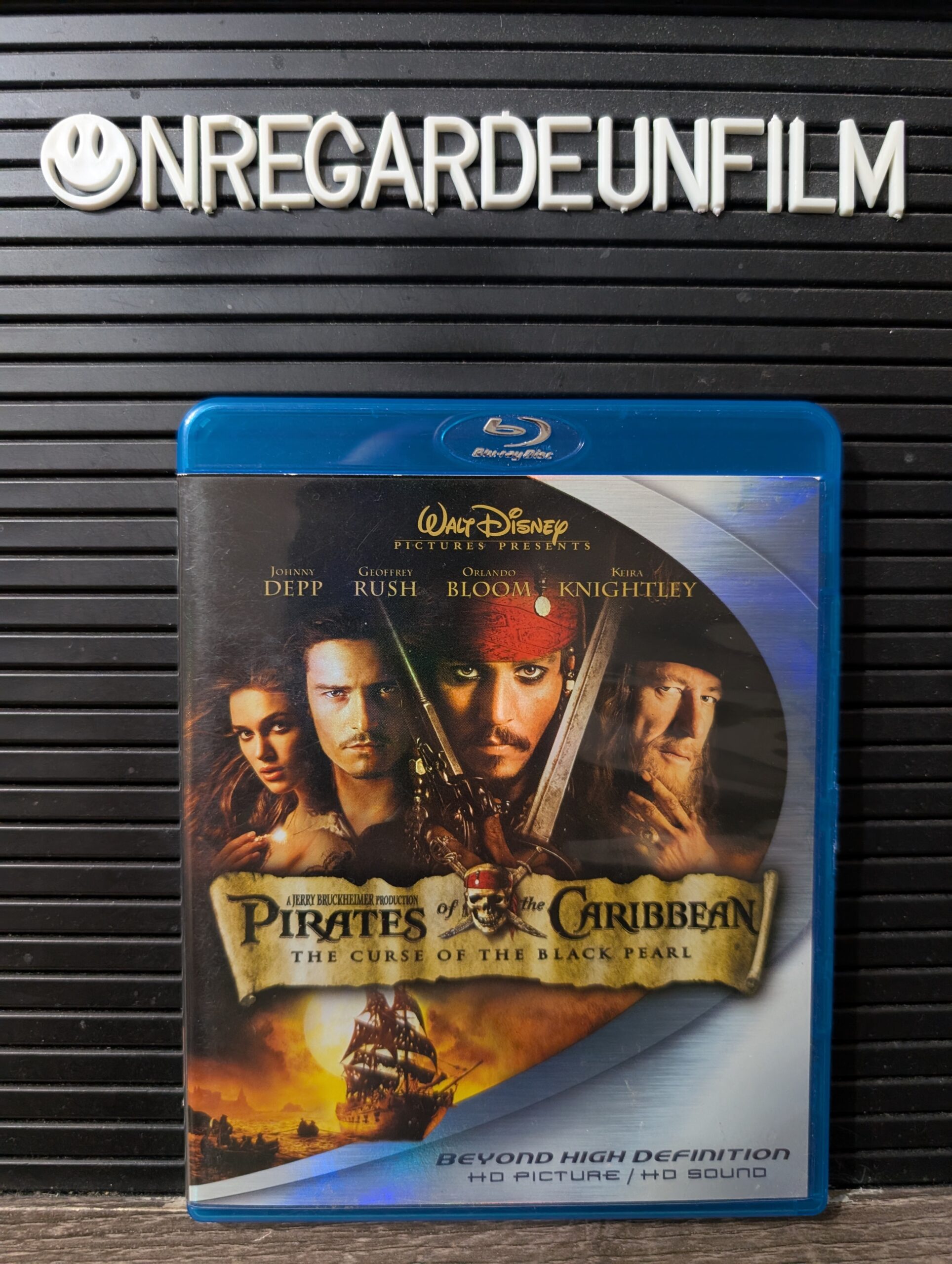 Pirates des Caraïbes. La Malédiction de la Perle Noire / Pirates of the Caribbean. The Curse of the Black Pearl (2003)