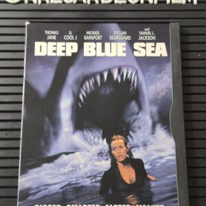 Deep Blue Sea (1999)
