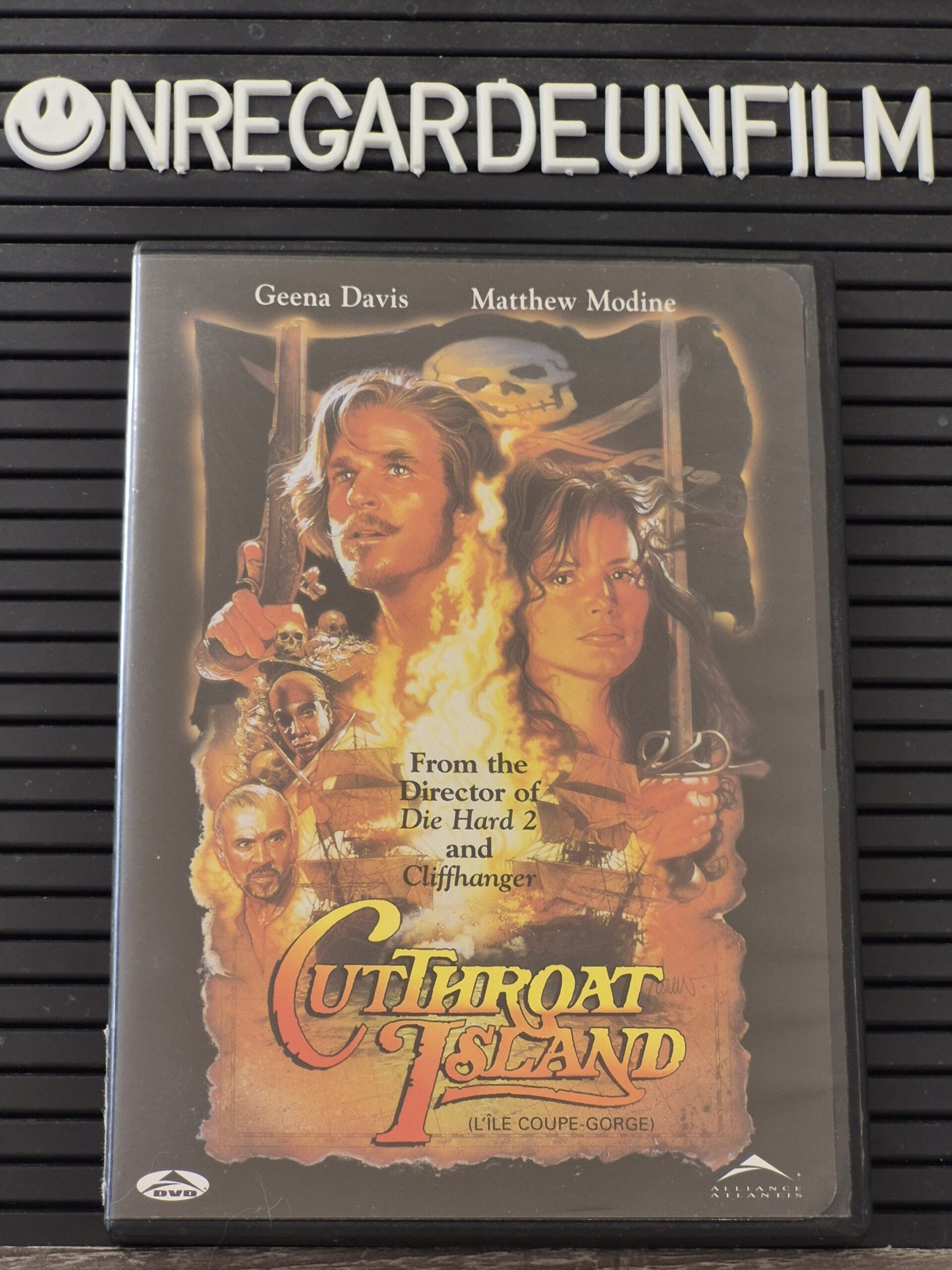 L'île Coupe-Gorge (L'île aux Pirates) / Cutthroat Island (1995)