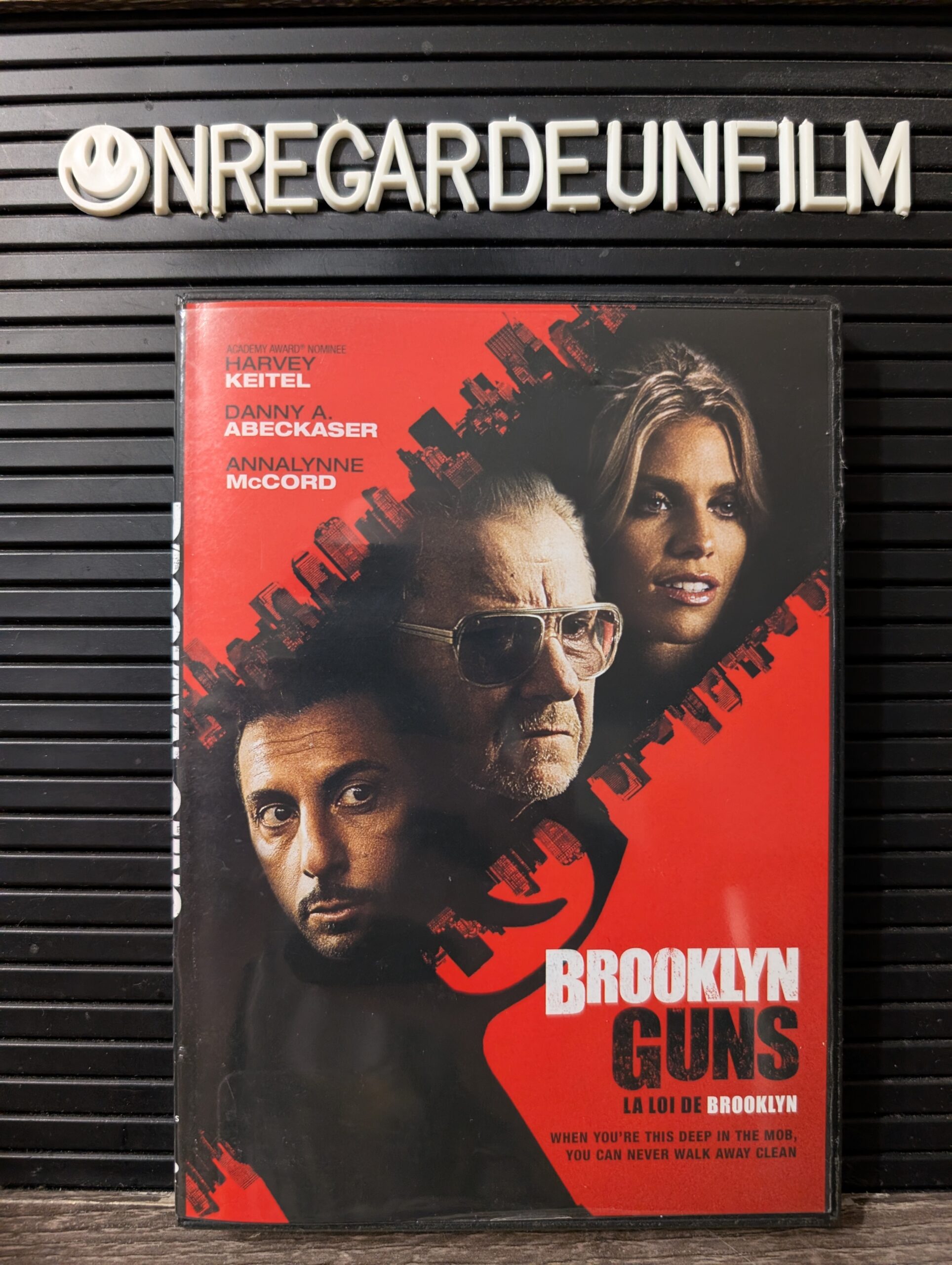 La Loi de Brooklyn / Brooklyn Guns (First We Take Brooklyn) (2018)