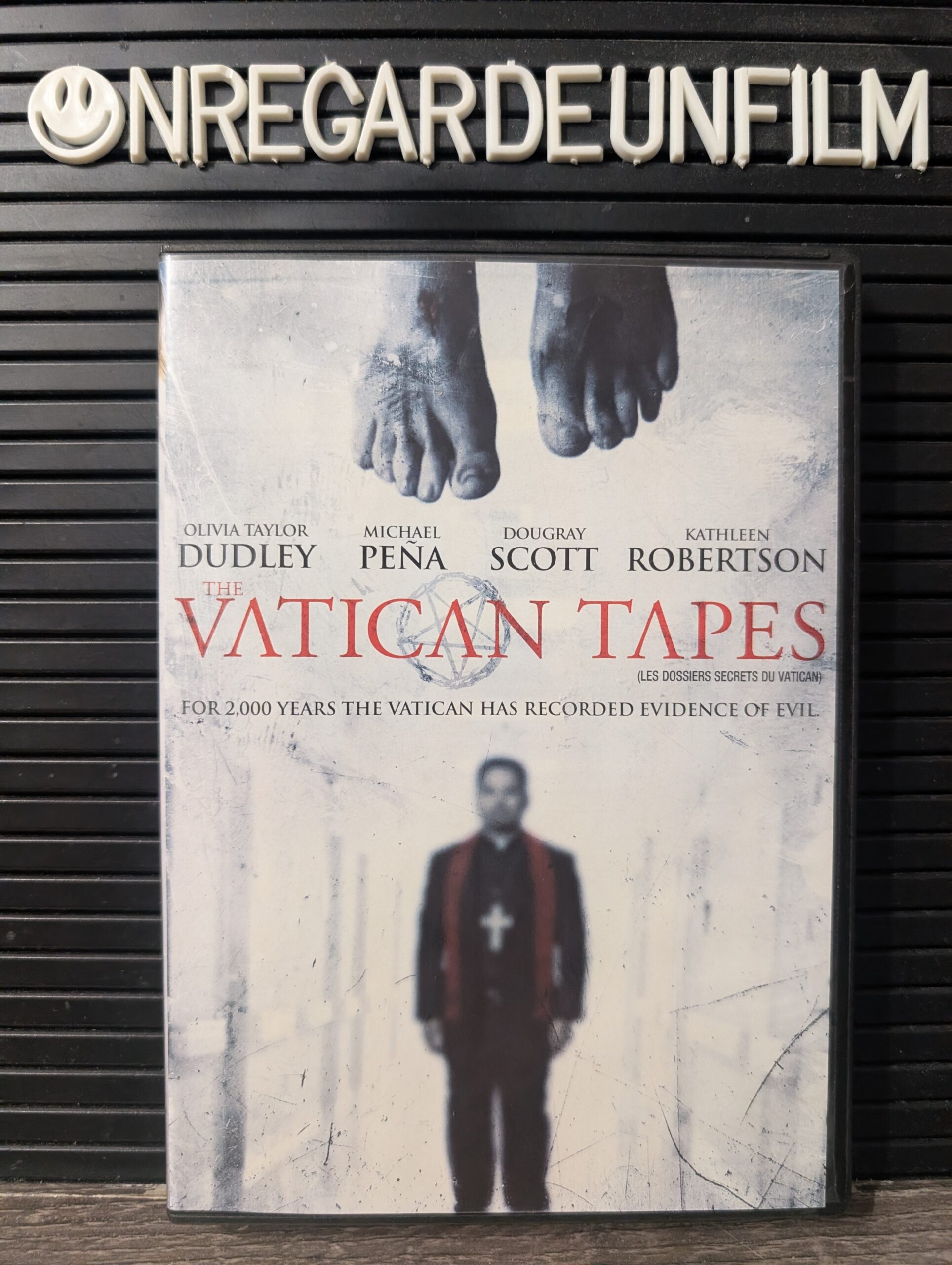 Les Dossiers Secrets du Vatican / The Vatican Tapes (2015)