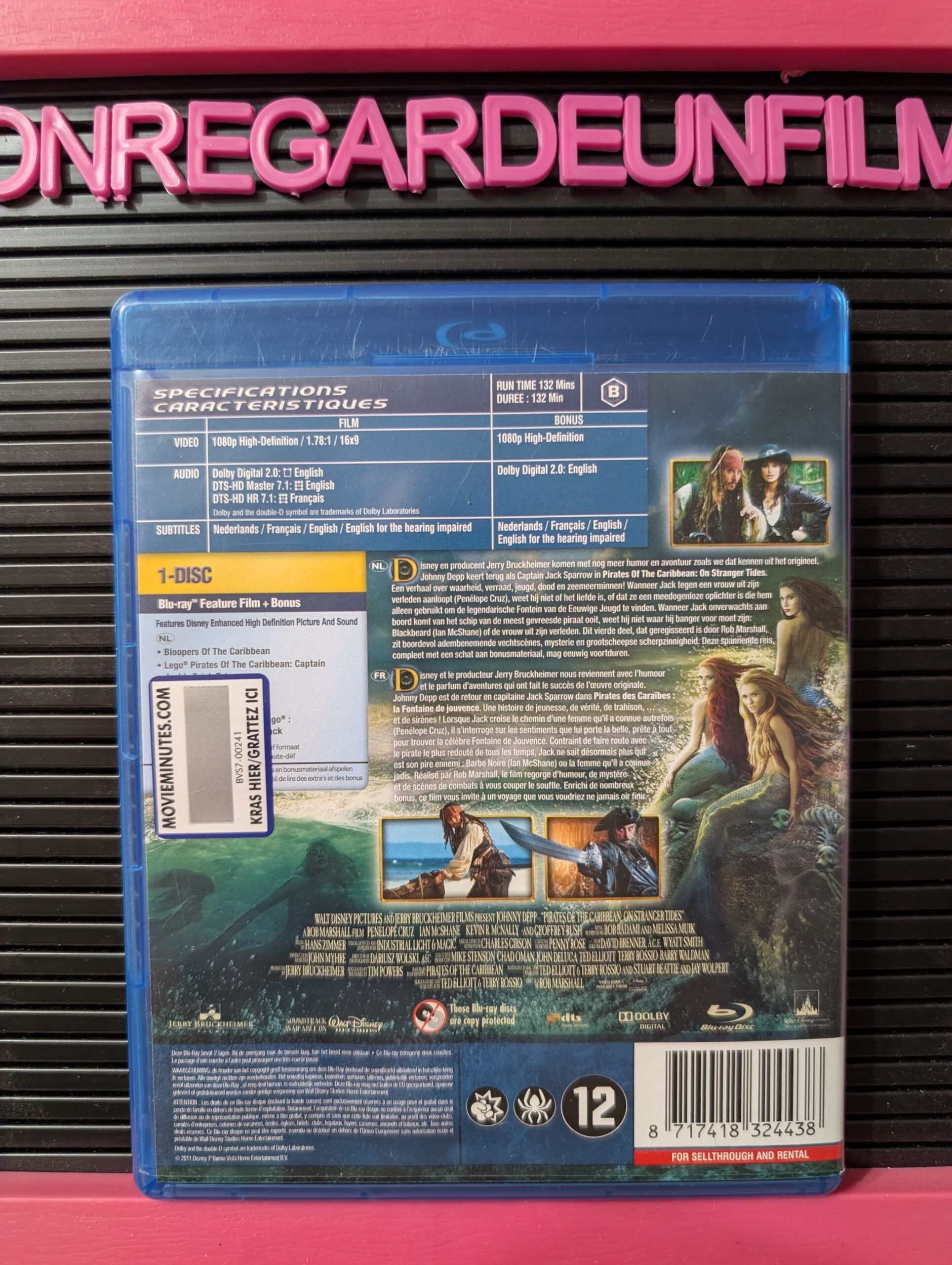 Pirates des Caraïbes: La Fontaine de Jouvence / Pirates of the Caribbean: On Stranger Tides (2011) {Zone 2} – Image 2