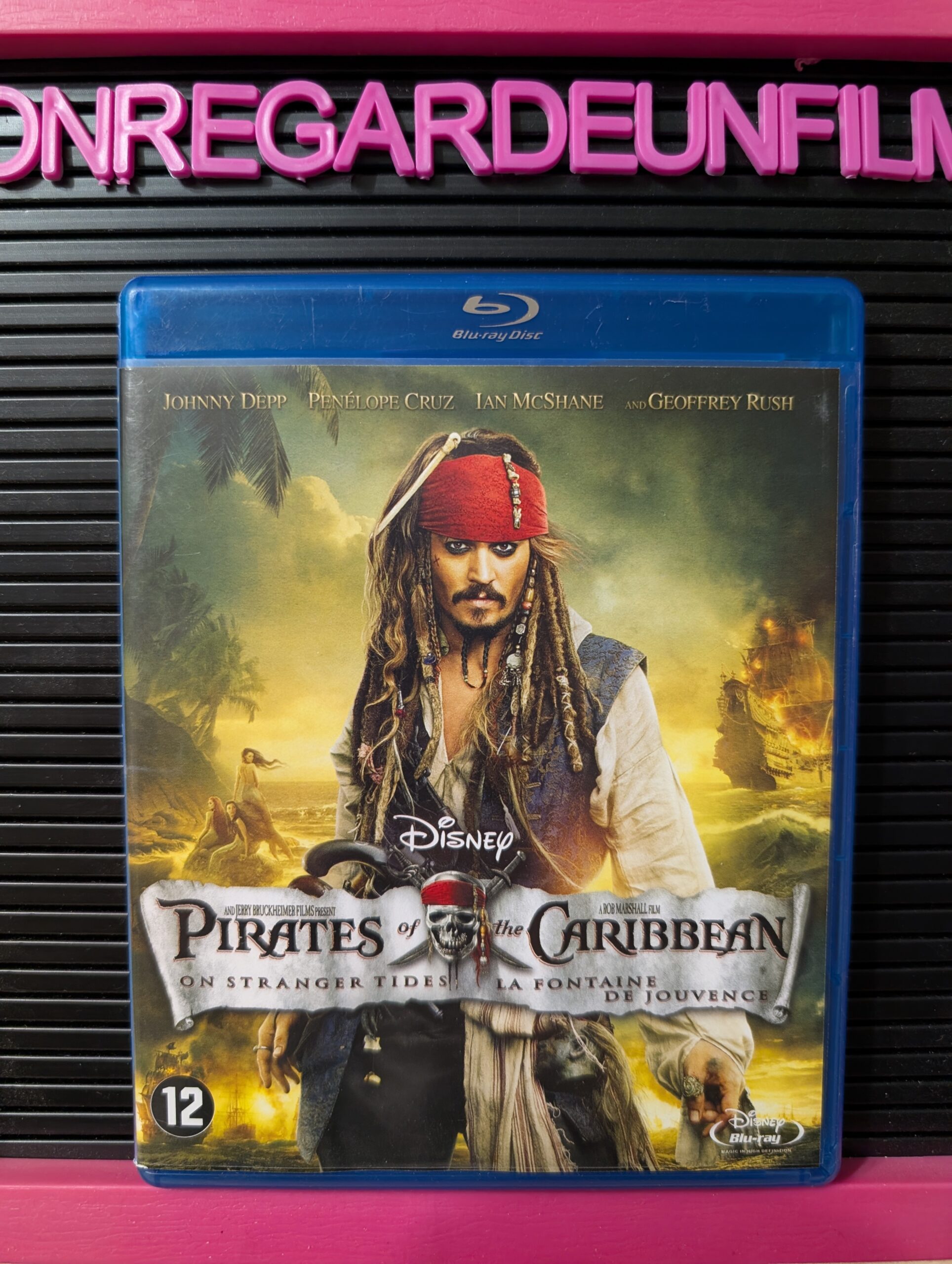 Pirates des Caraïbes: La Fontaine de Jouvence / Pirates of the Caribbean: On Stranger Tides (2011) {Zone 2}
