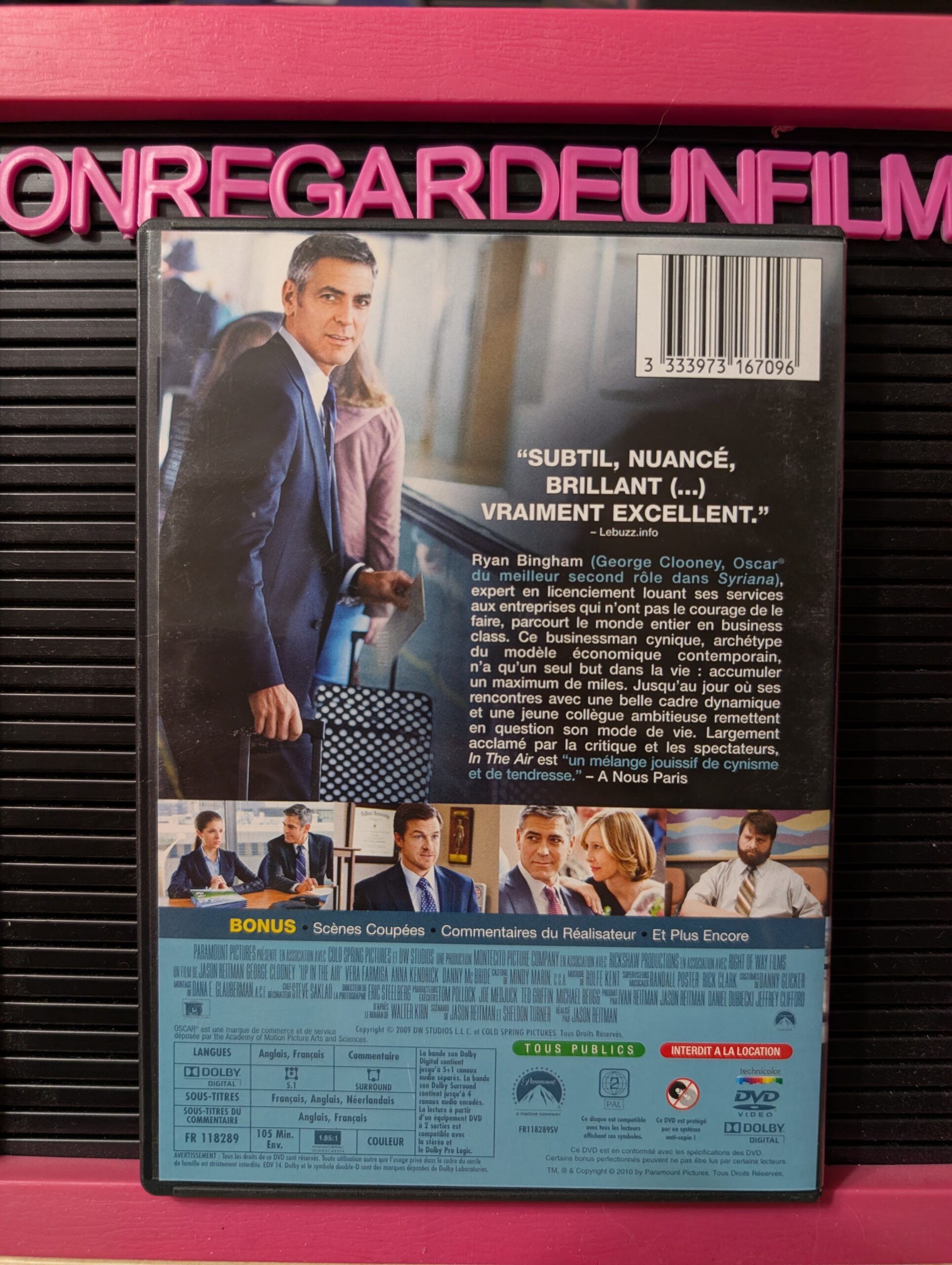 Haut dans les Airs / Up in the Air (2009) {Zone 2} – Image 2