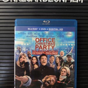 Noël en Folie au Bureau / Office Christmas Party (2016)