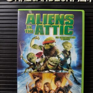 Des Extraterrestres dans le Grenier / Aliens in the Attic (2009)